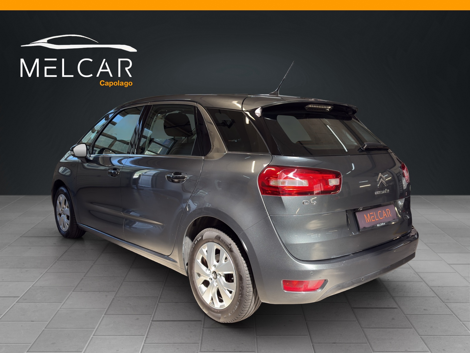 CITROEN C4 Picasso 1.6 e-HDi Exclusive ETG6-image-6