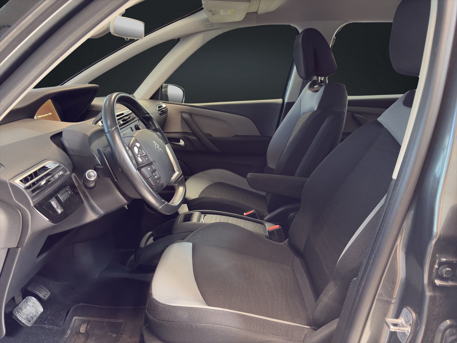 CITROEN C4 Picasso 1.6 e-HDi Exclusive ETG6-image-12