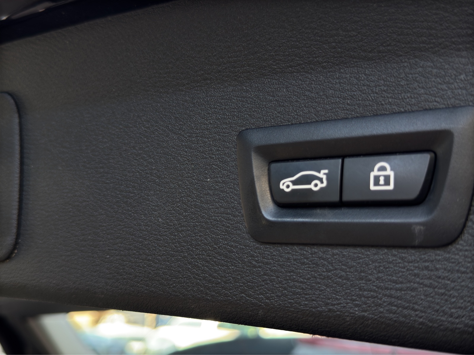 BMW X1 sDrive 18d Steptronic-image-16