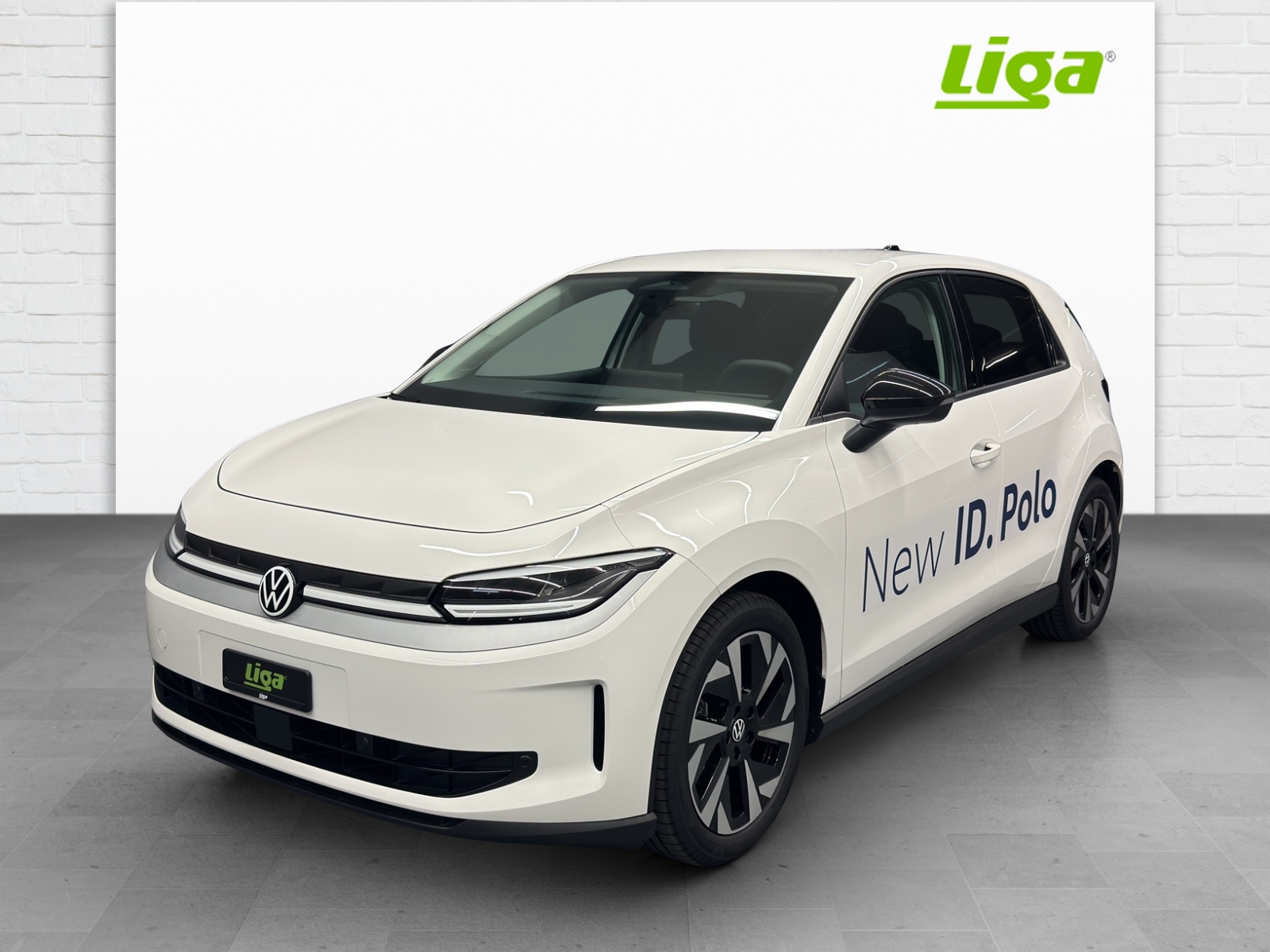 VW ID.Polo Life Edition One-showroom-element-1