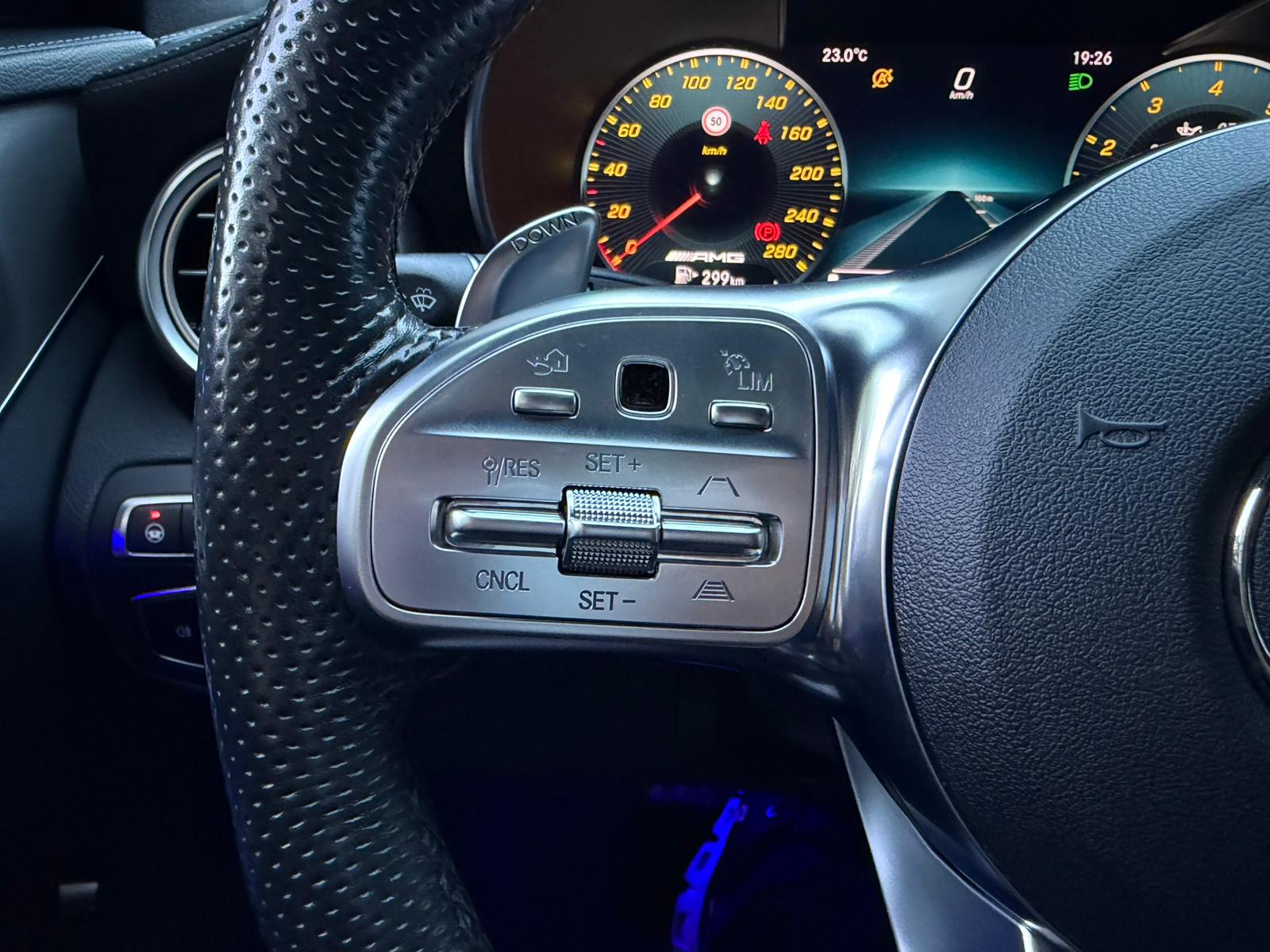 MERCEDES-BENZ C 43 AMG 4Matic 9G-Tronic-image-27