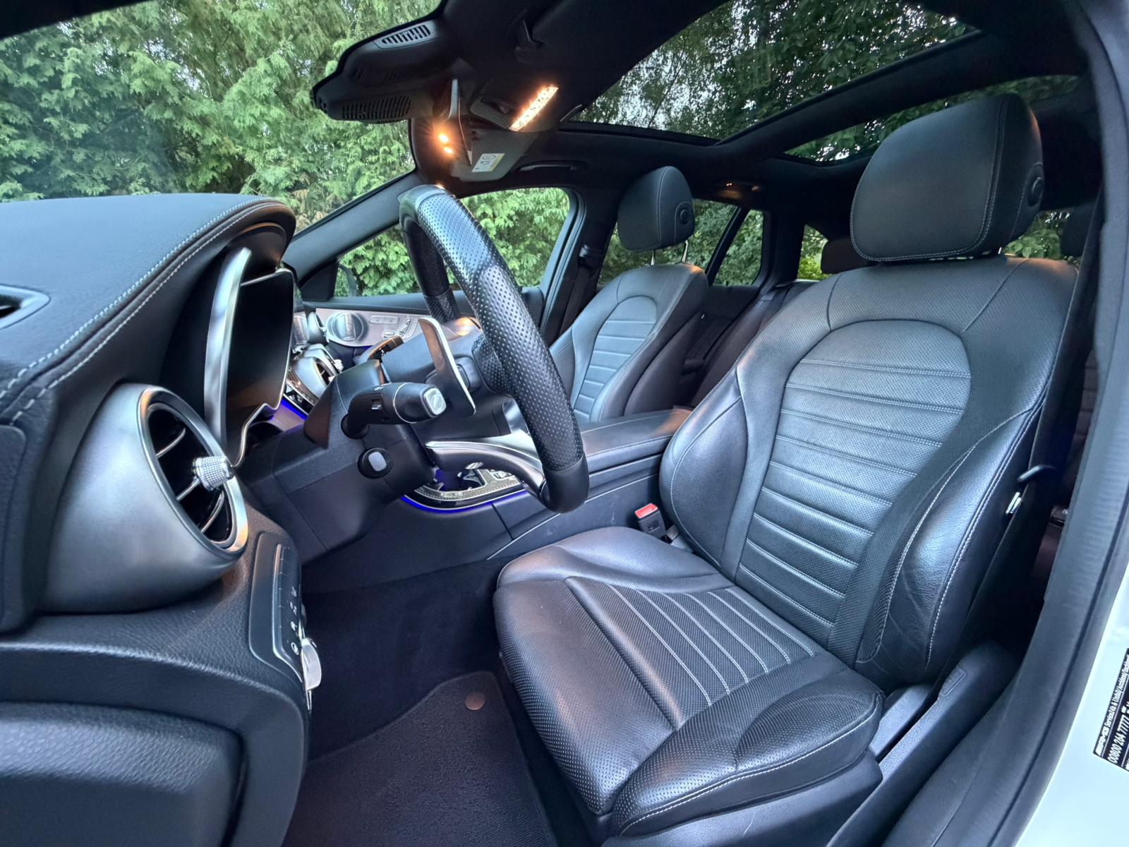 MERCEDES-BENZ C 43 AMG 4Matic 9G-Tronic-image-12