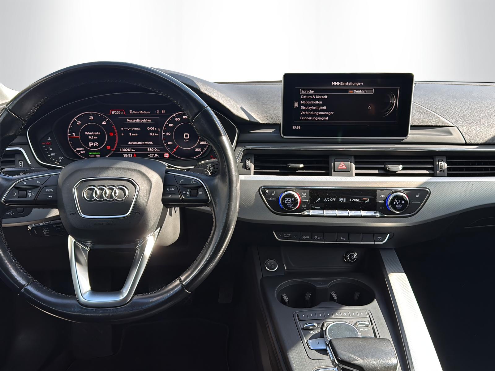 AUDI A4 Avant 2.0 TDI 190 Design quattro S-Tronic-image-9