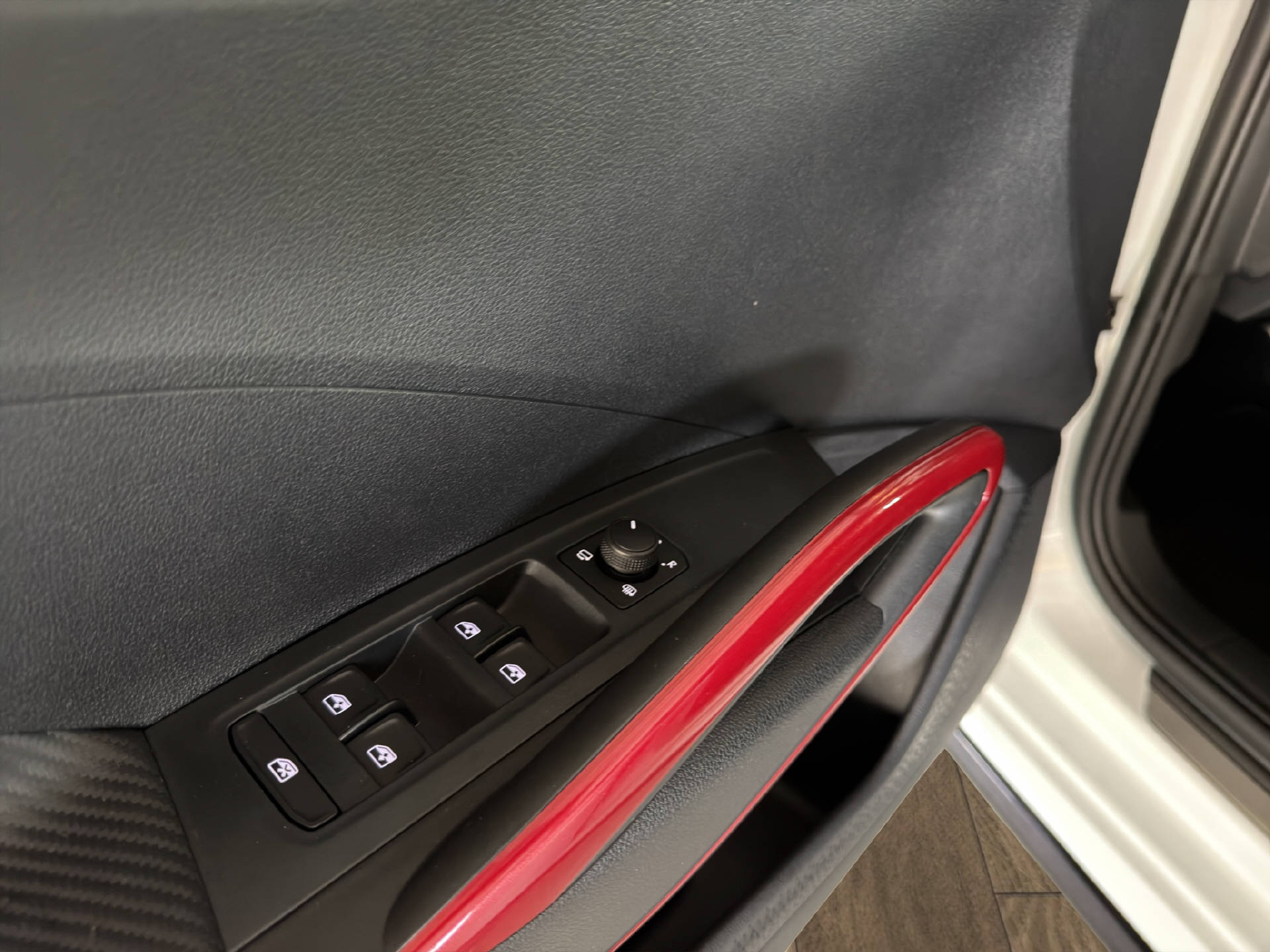 SKODA Fabia 1.5 TSI Monte Carlo DSG-image-18