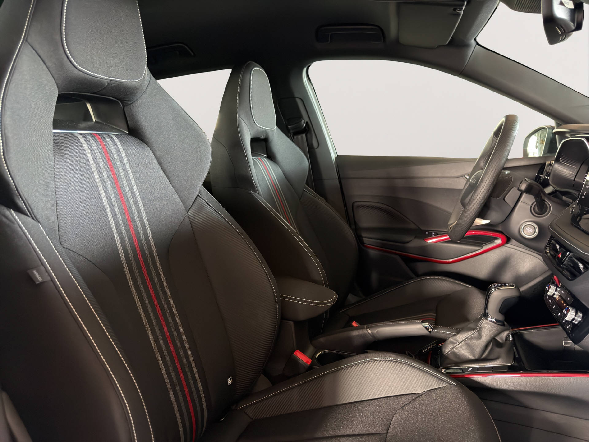 SKODA Fabia 1.5 TSI Monte Carlo DSG-image-14