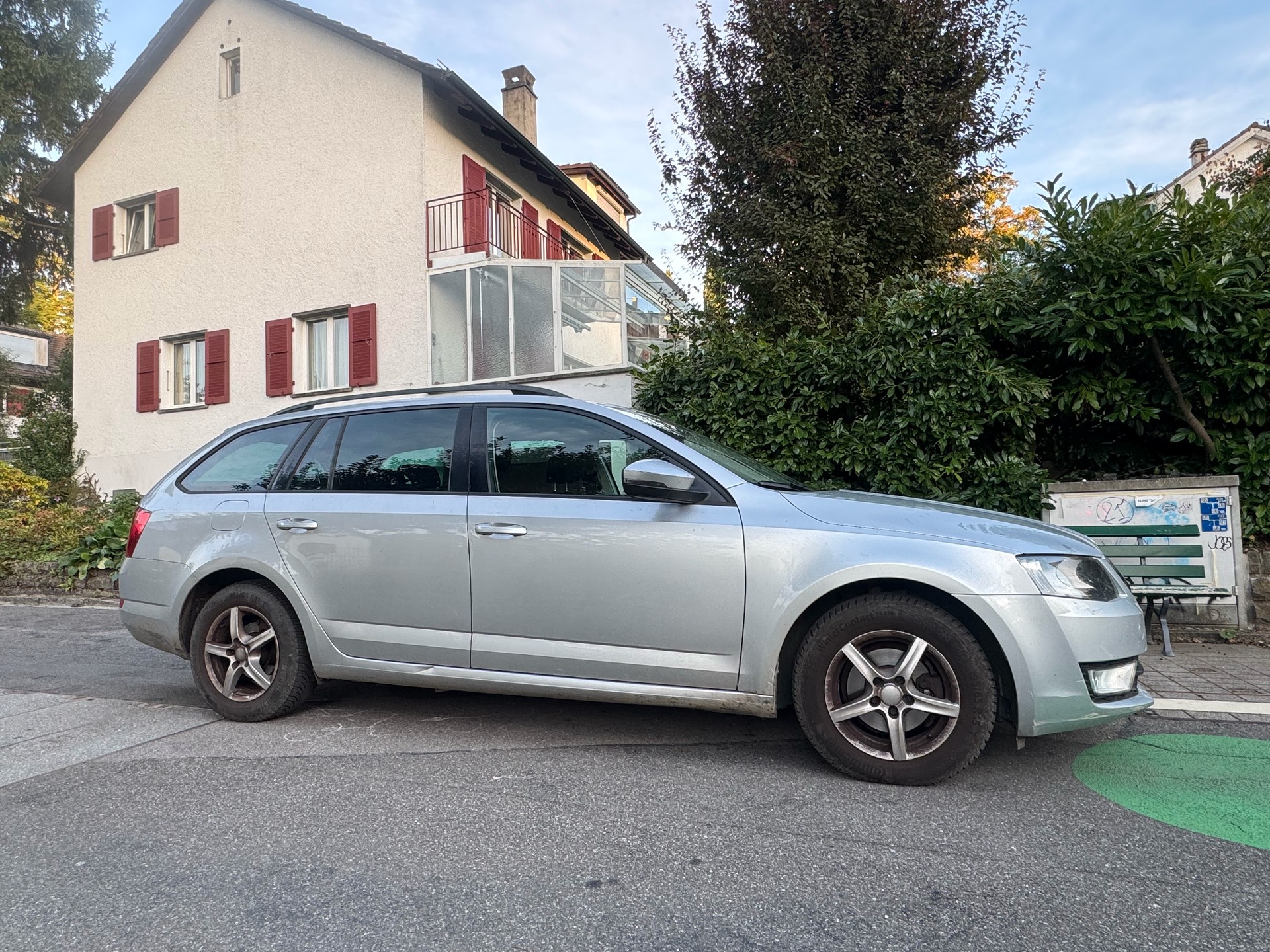 SKODA 1.6 TDI 110 Ambition DSG-image-0