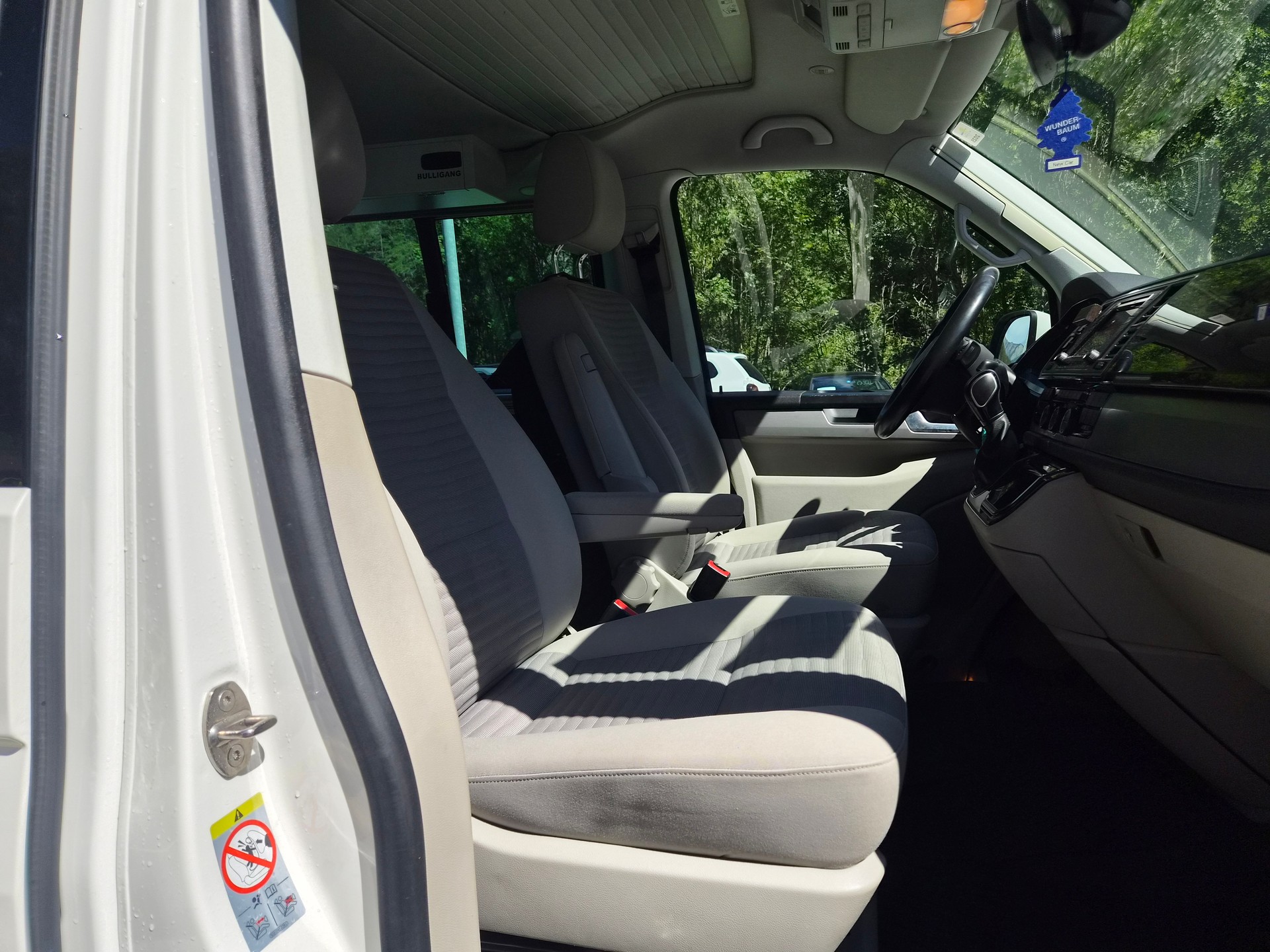 VW T6 Multivan 2.0 TDI California Beach 4Motion DSG-image-6