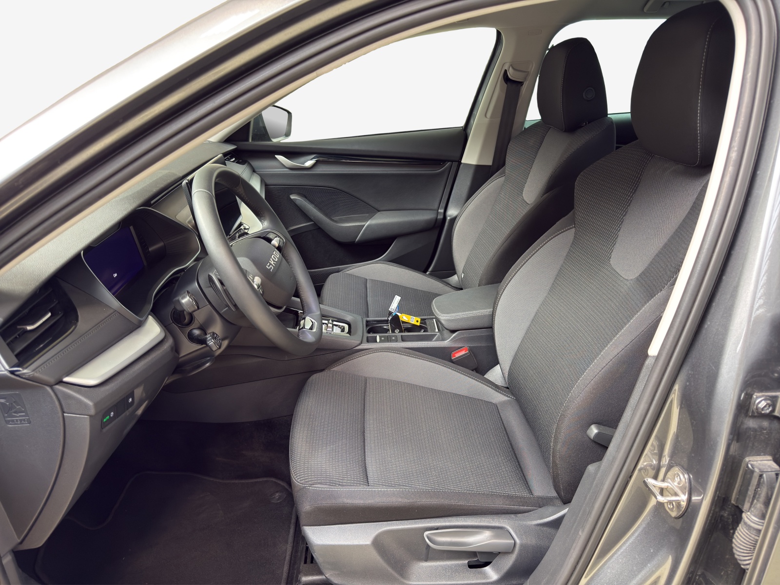 SKODA Octavia Combi 1.5 TSI mHEV DSG Dynamic-image-7
