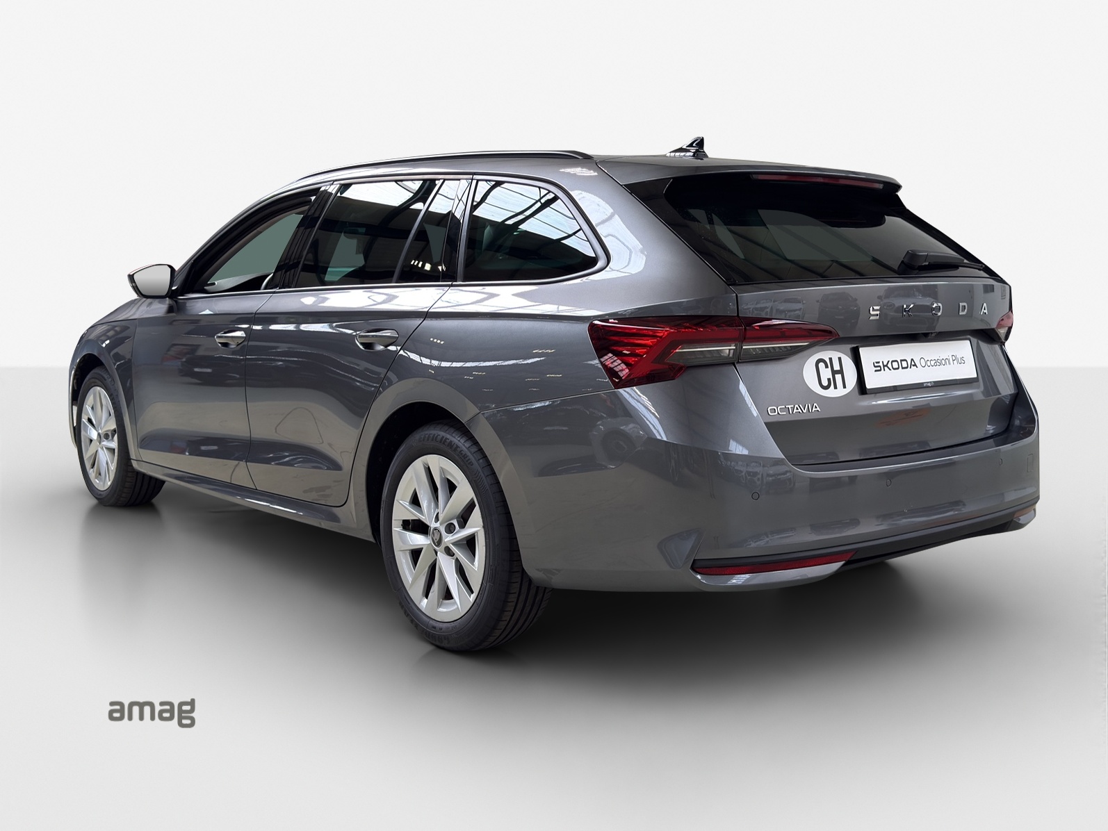 SKODA Octavia Combi 1.5 TSI mHEV DSG Dynamic-image-2