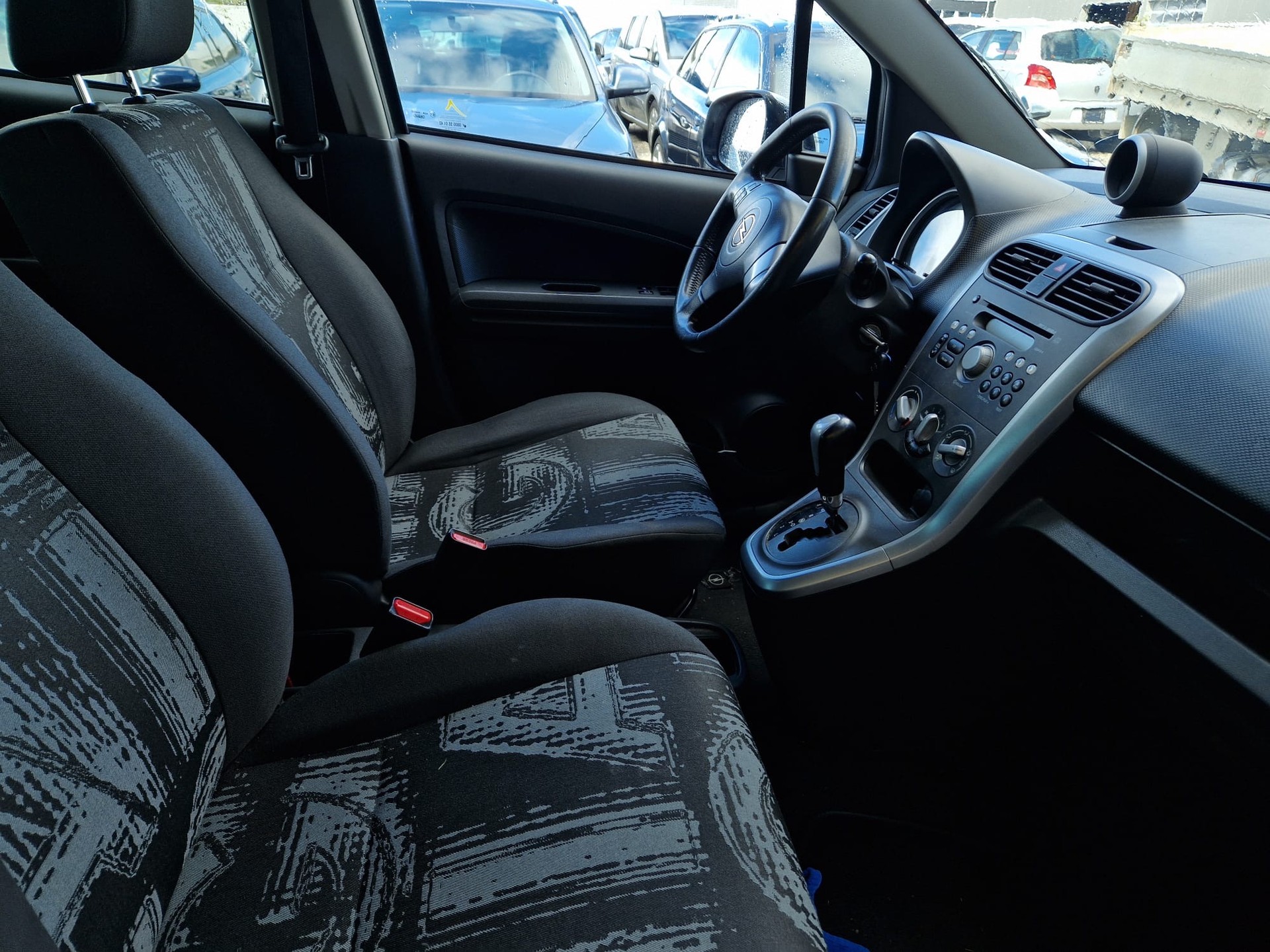 OPEL Agila 1.2 Enjoy Automatic-image-7