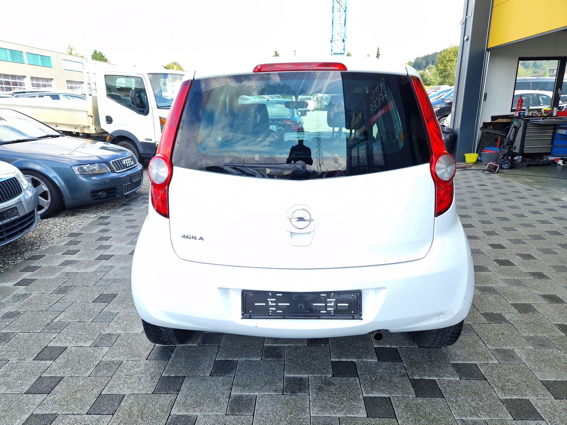 OPEL Agila 1.2 Enjoy Automatic-image-4