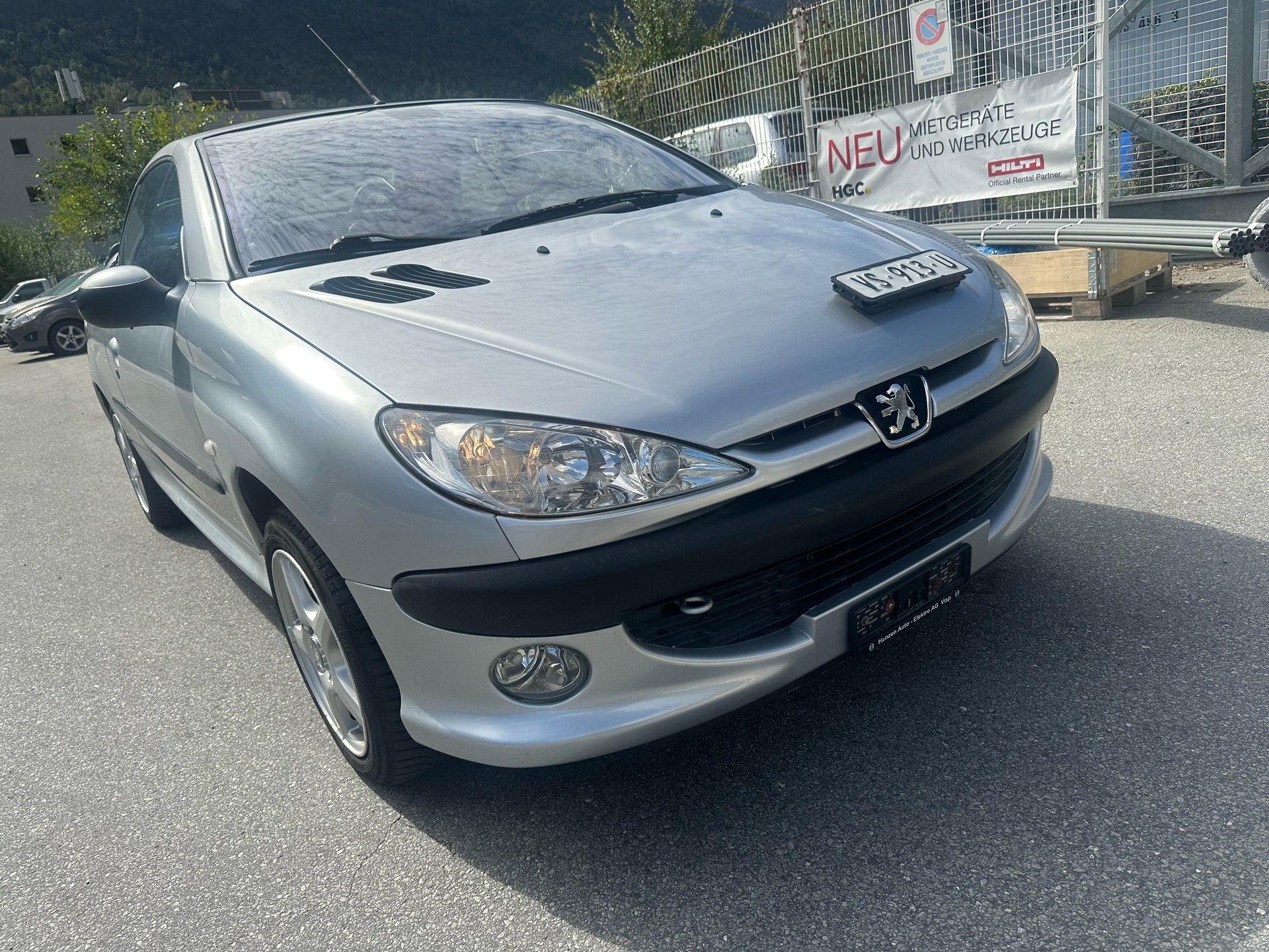 PEUGEOT 206 CC 1.6 16V Roland Garros Automatic-image-2