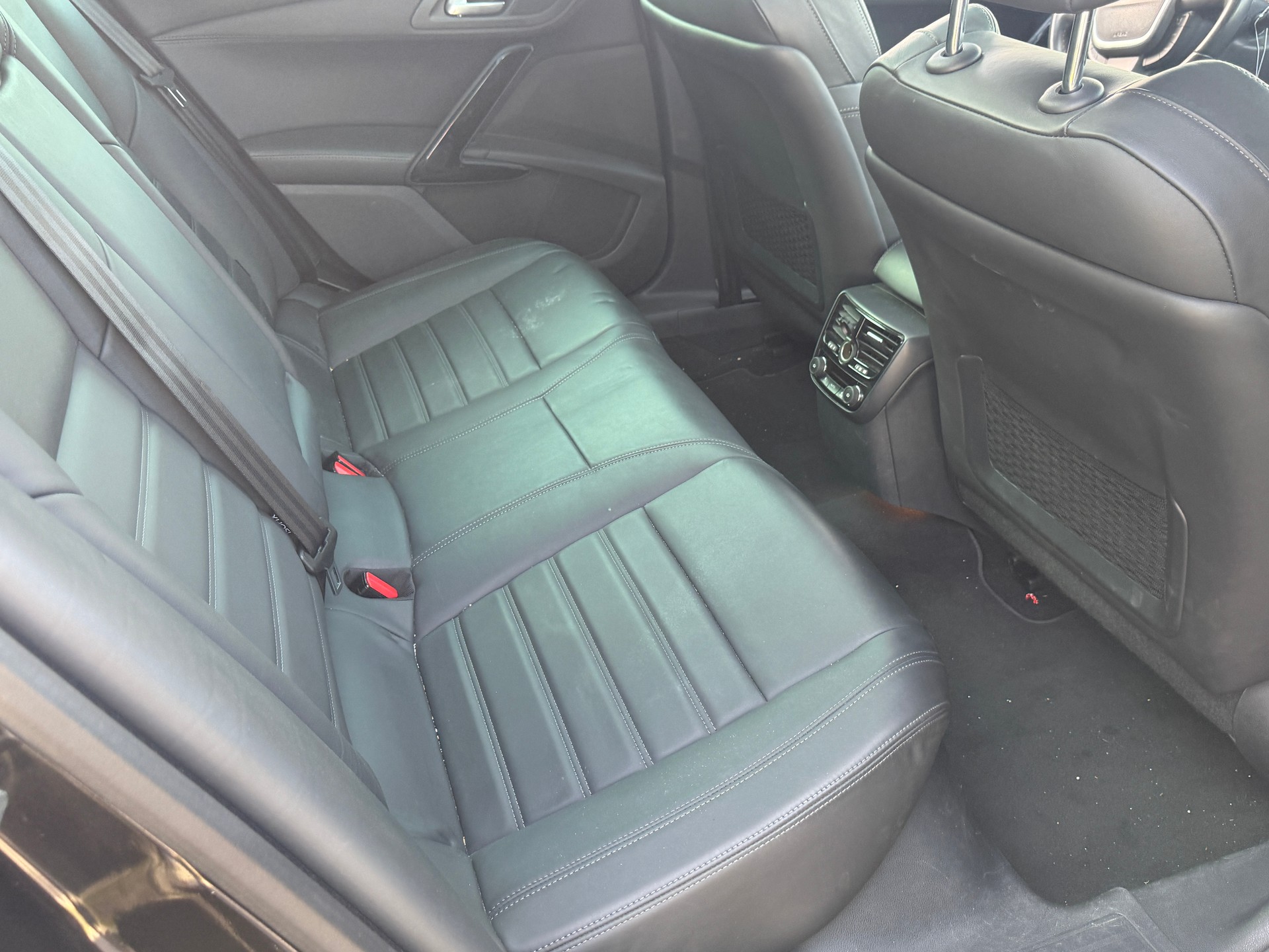 PEUGEOT 508 SW 1.6 16V T Allure-image-14
