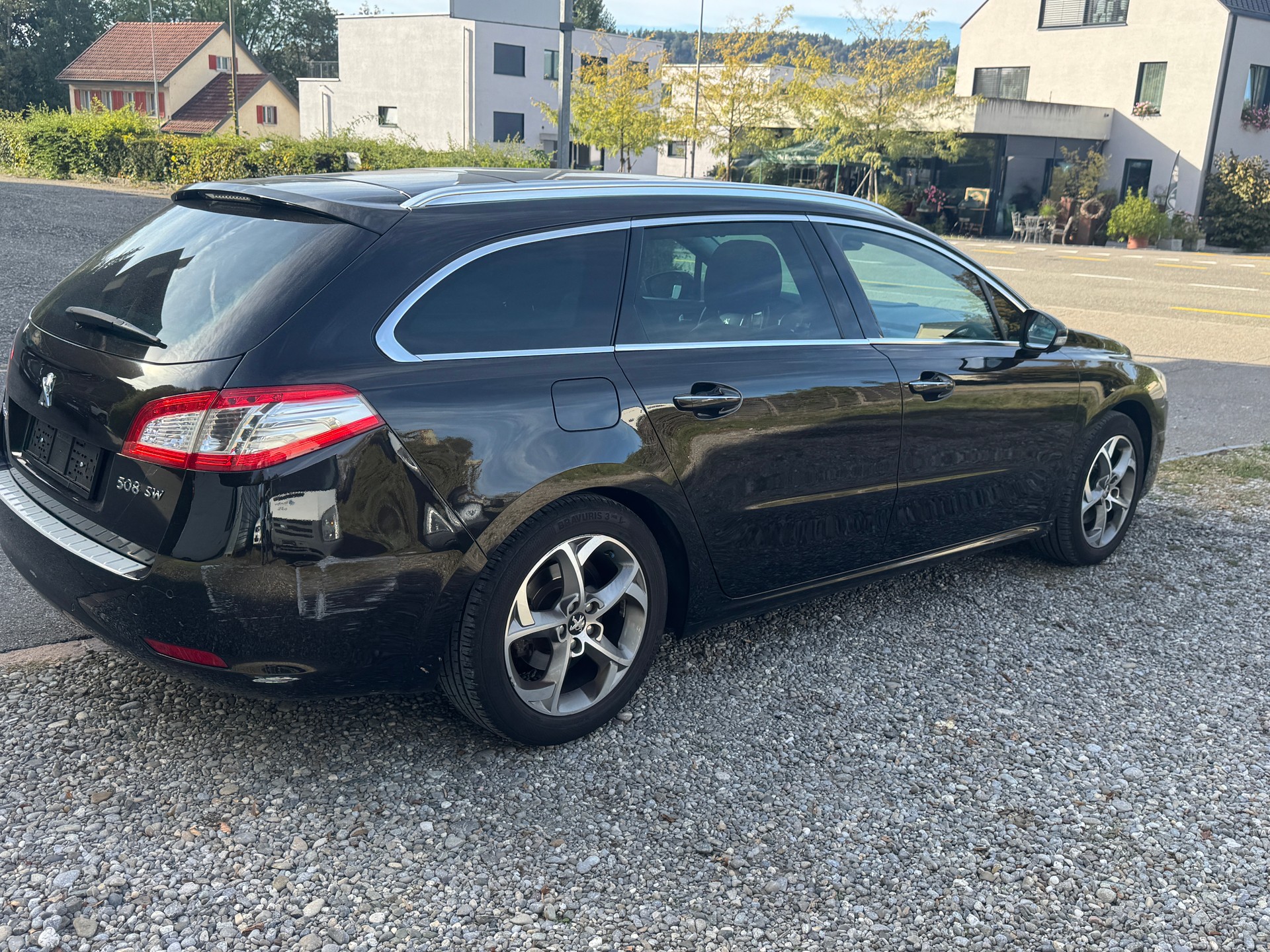 PEUGEOT 508 SW 1.6 16V T Allure-image-5