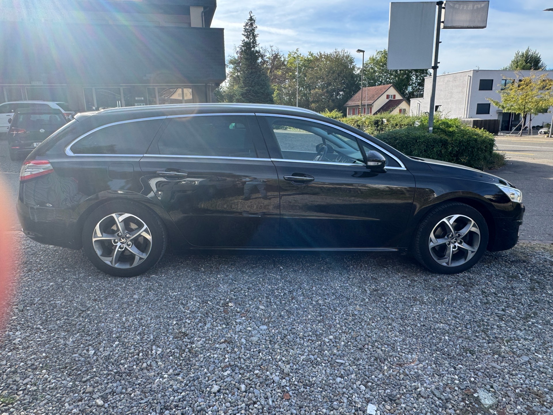 PEUGEOT 508 SW 1.6 16V T Allure-image-6