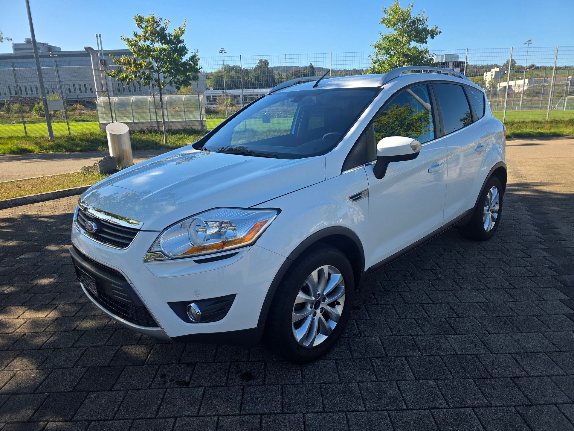 FORD Kuga 2.0 TDCi Carving 4WD-image-0