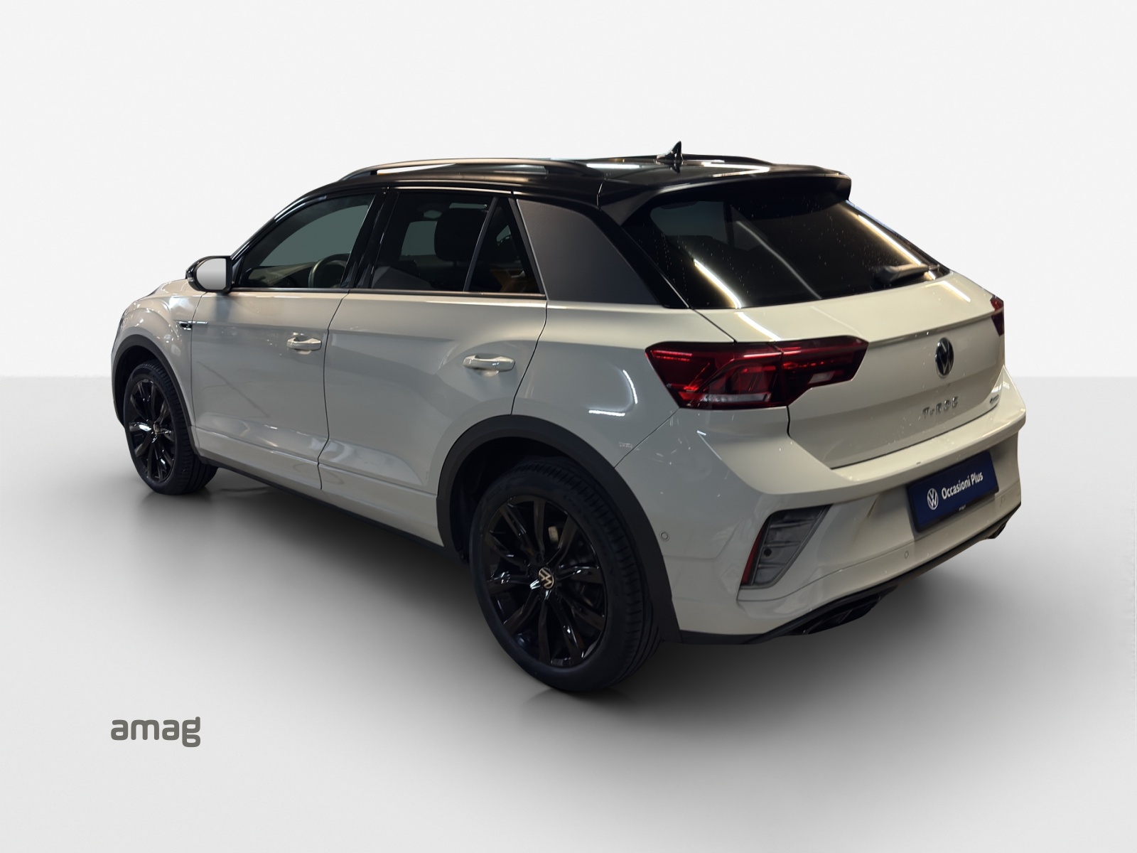 VW T-Roc 2.0 TSI R-Line DSG 4Motion-image-2