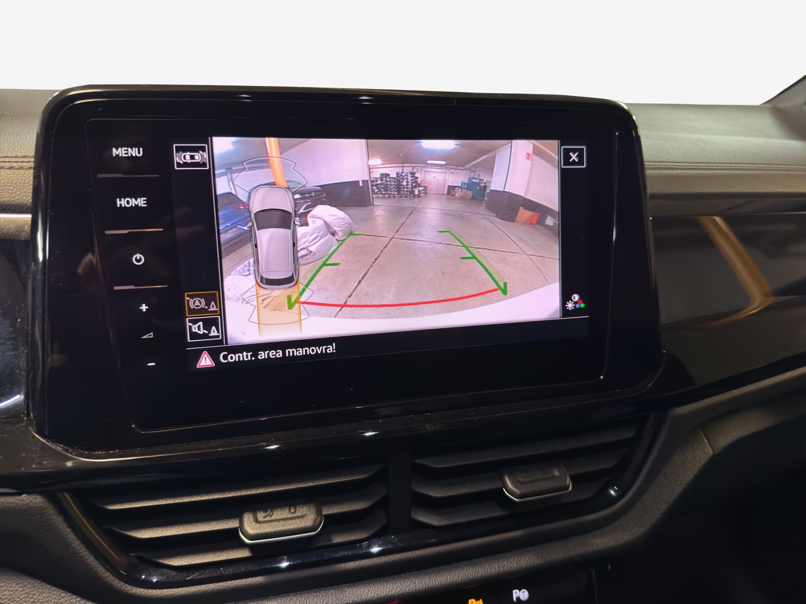 VW T-Roc 2.0 TSI R-Line DSG 4Motion-image-13