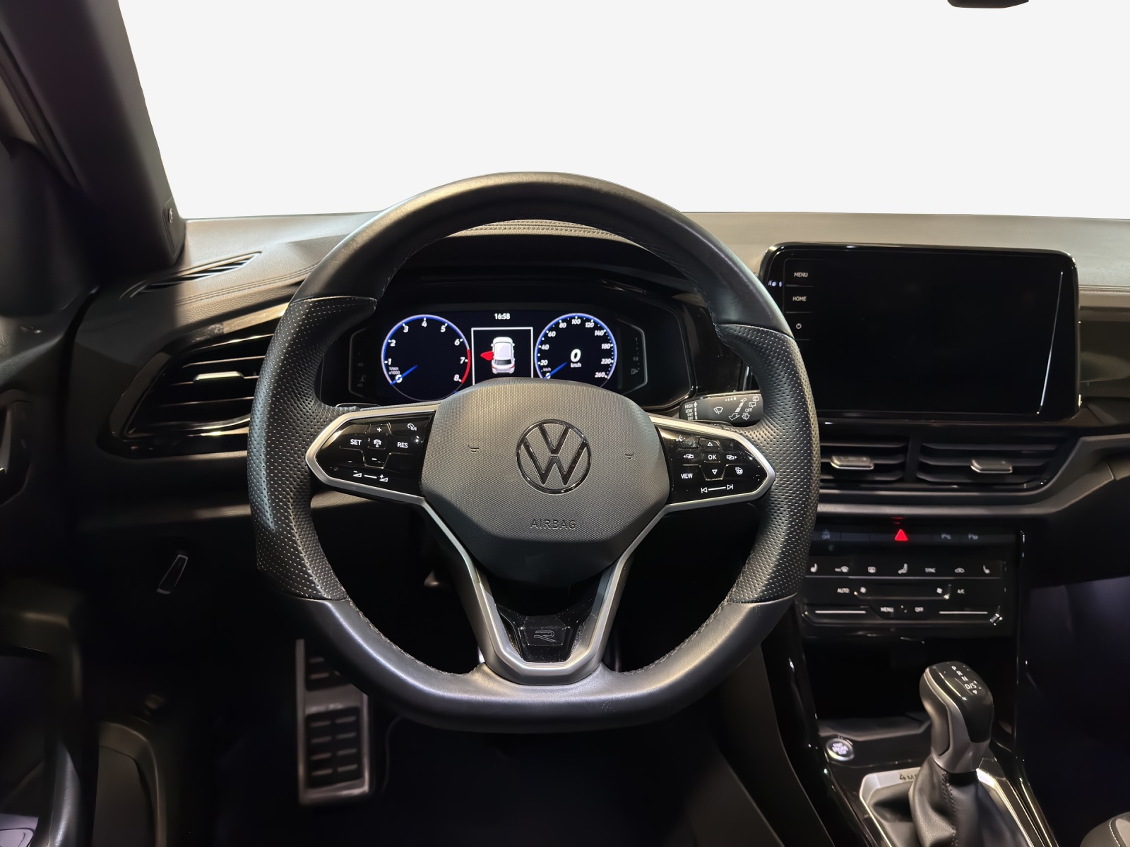 VW T-Roc 2.0 TSI R-Line DSG 4Motion-image-8