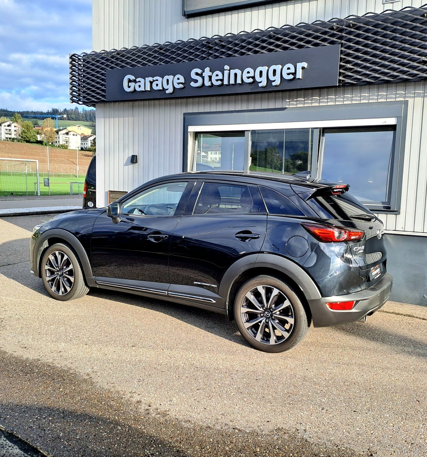 MAZDA CX-3 SKYACTIV-G 150 Revolution AWD Automat-image-6