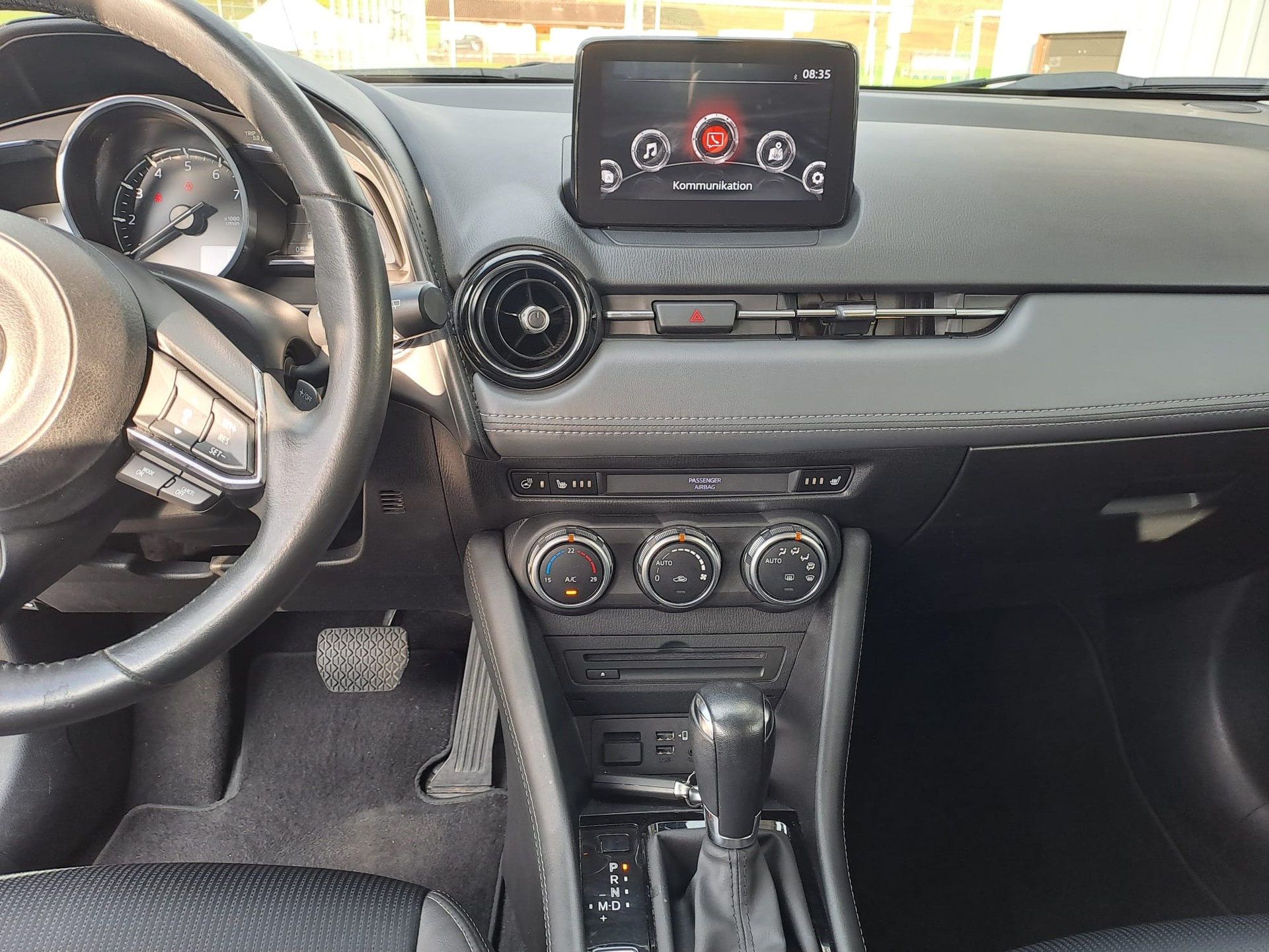 MAZDA CX-3 SKYACTIV-G 150 Revolution AWD Automat-image-12