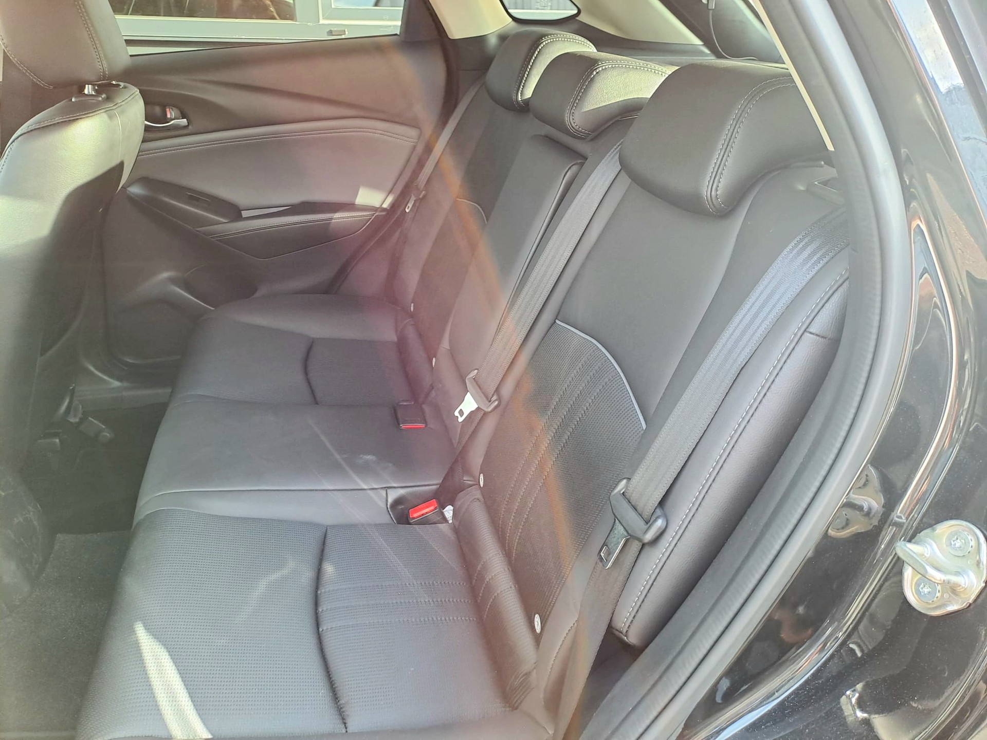 MAZDA CX-3 SKYACTIV-G 150 Revolution AWD Automat-image-9