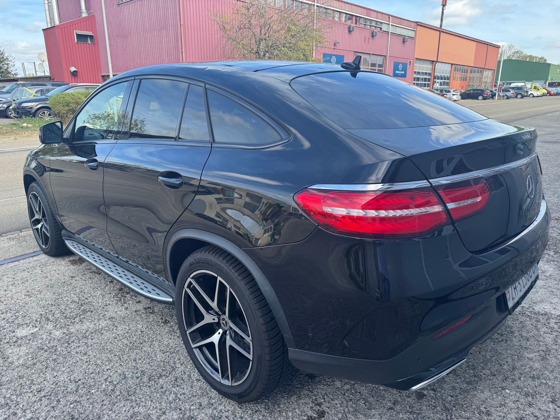MERCEDES-BENZ GLE Coupé AMG 350 d 4Matic 9G-Tronic-image-5