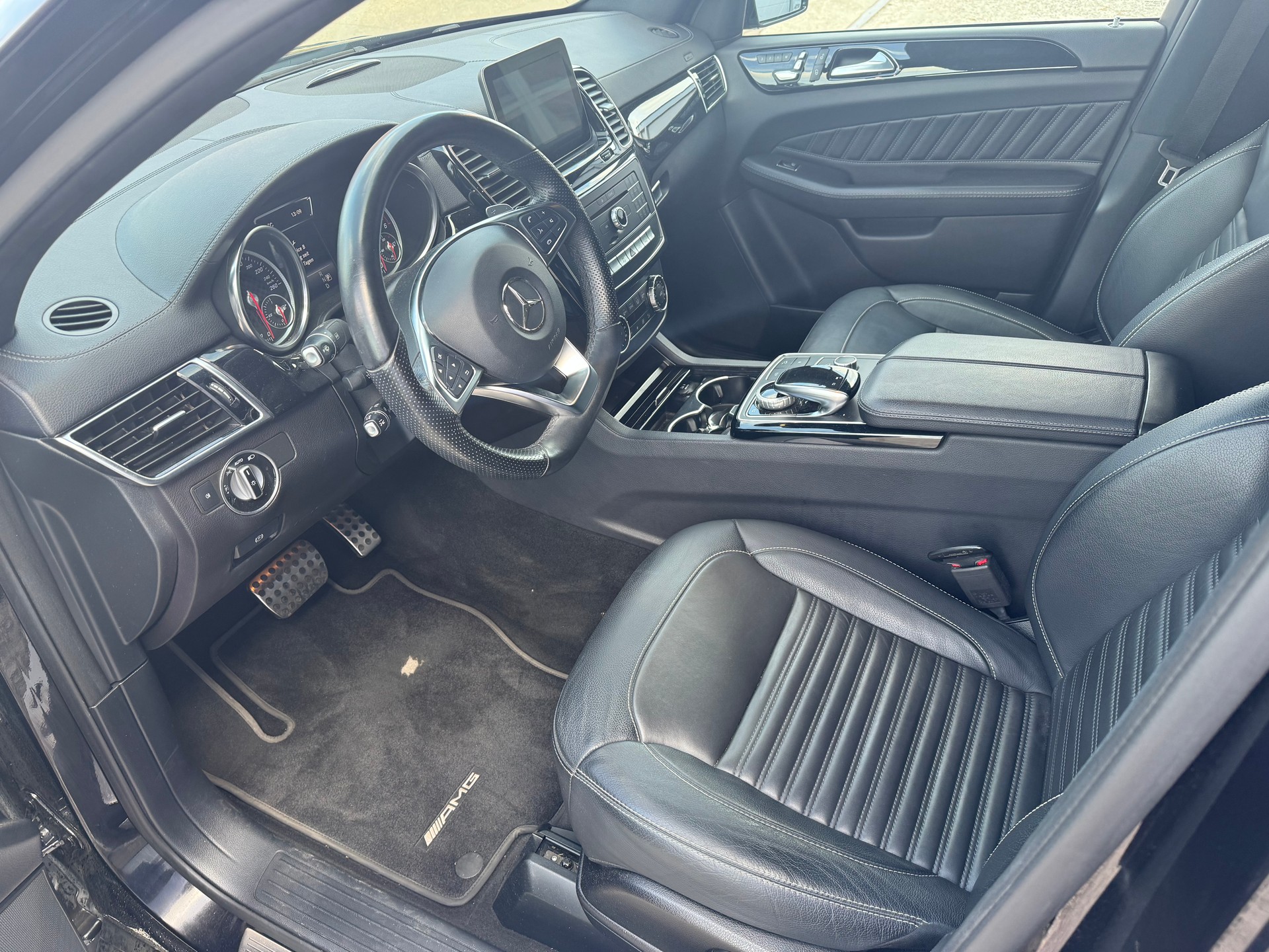 MERCEDES-BENZ GLE Coupé AMG 350 d 4Matic 9G-Tronic-image-6