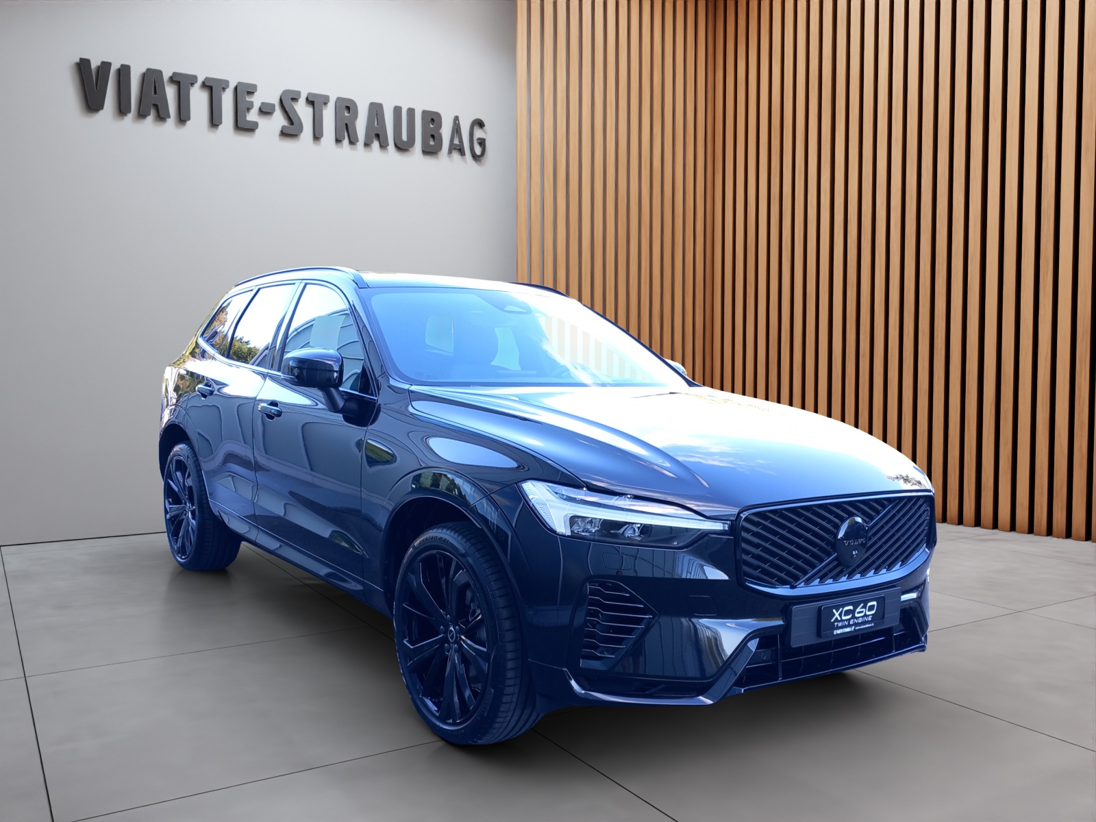 VOLVO XC60 2.0 T8 TE Black Edition eAWD-image-6