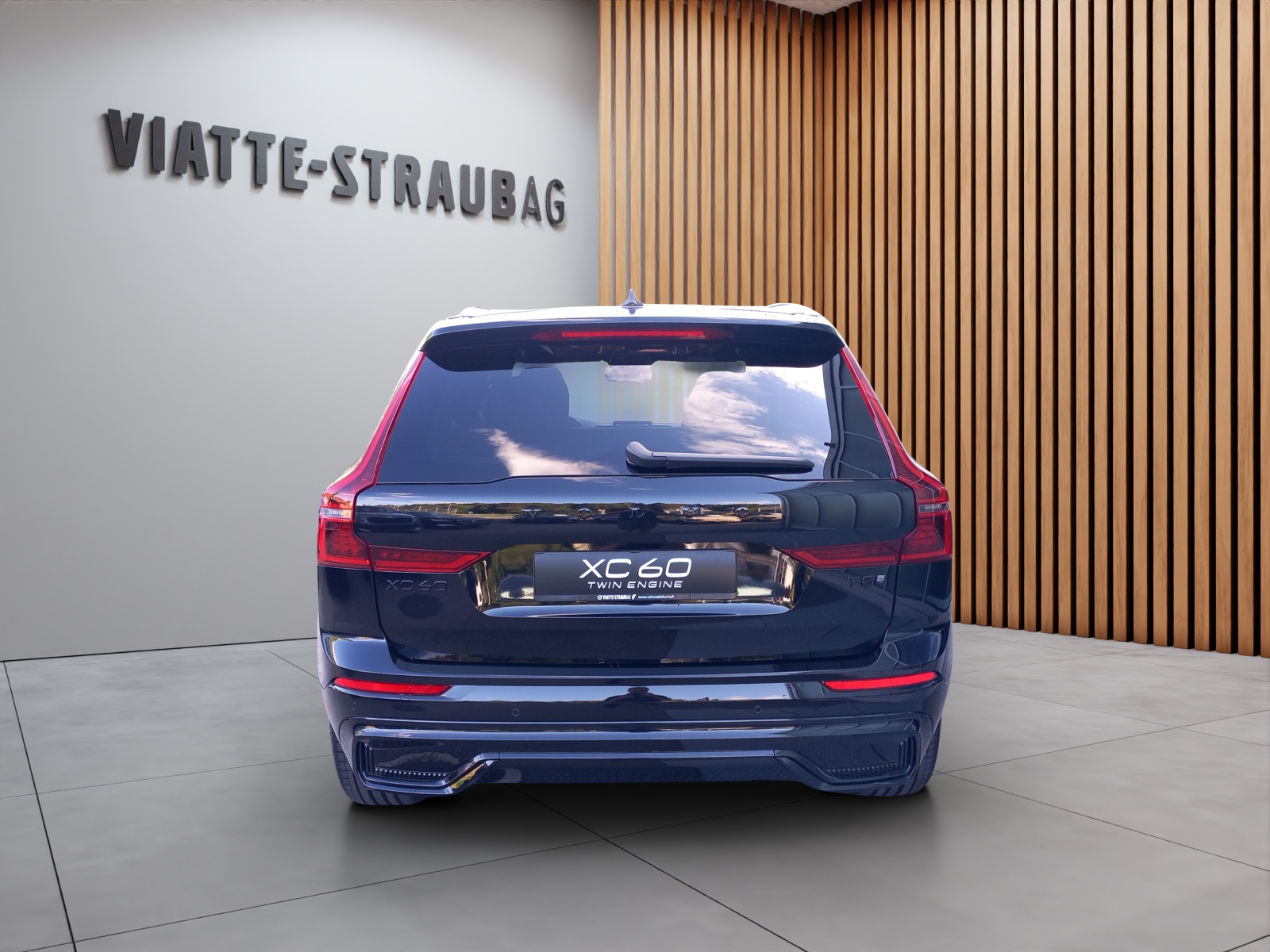 VOLVO XC60 2.0 T8 TE Black Edition eAWD-image-3