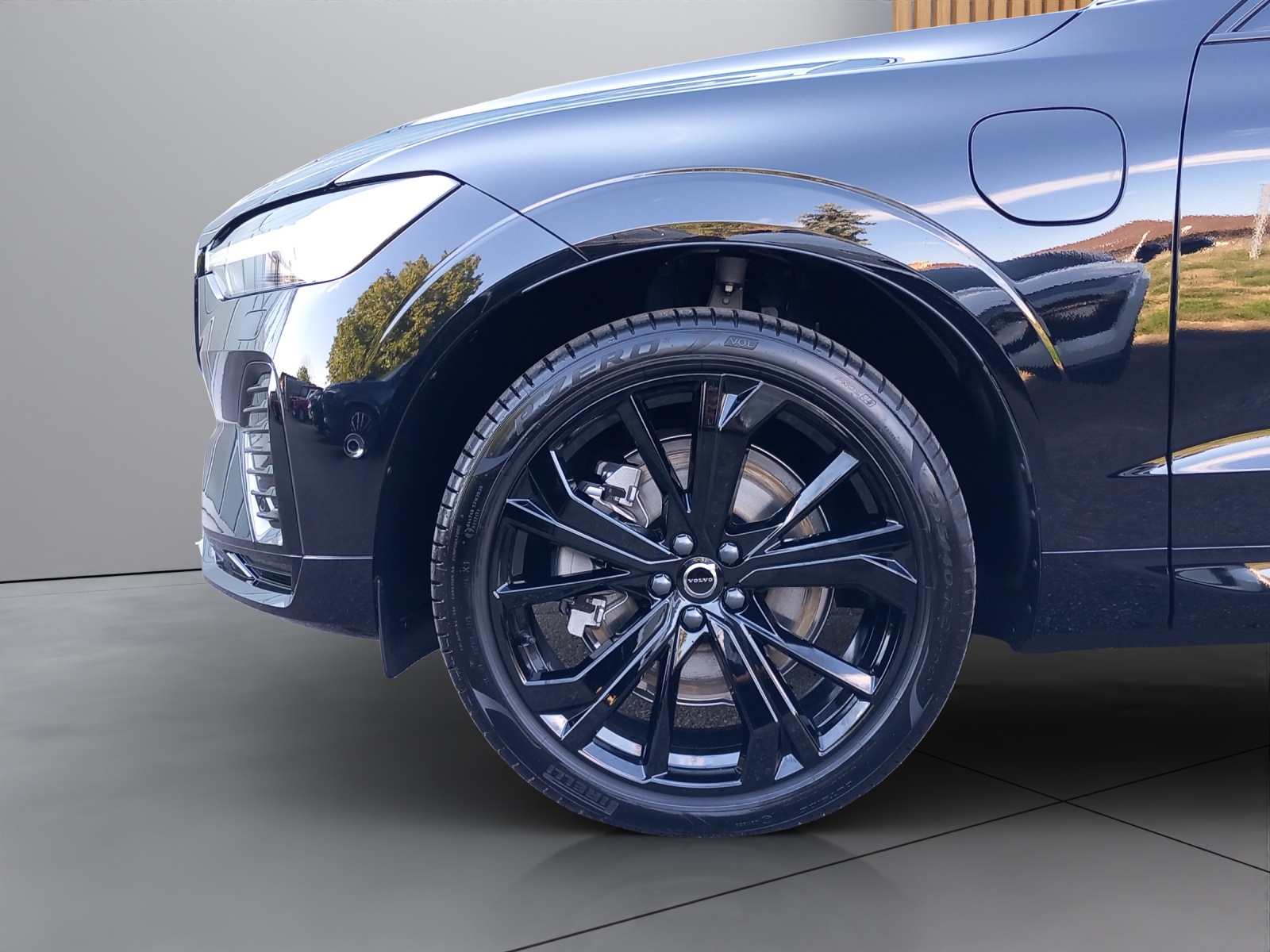 VOLVO XC60 2.0 T8 TE Black Edition eAWD-image-21