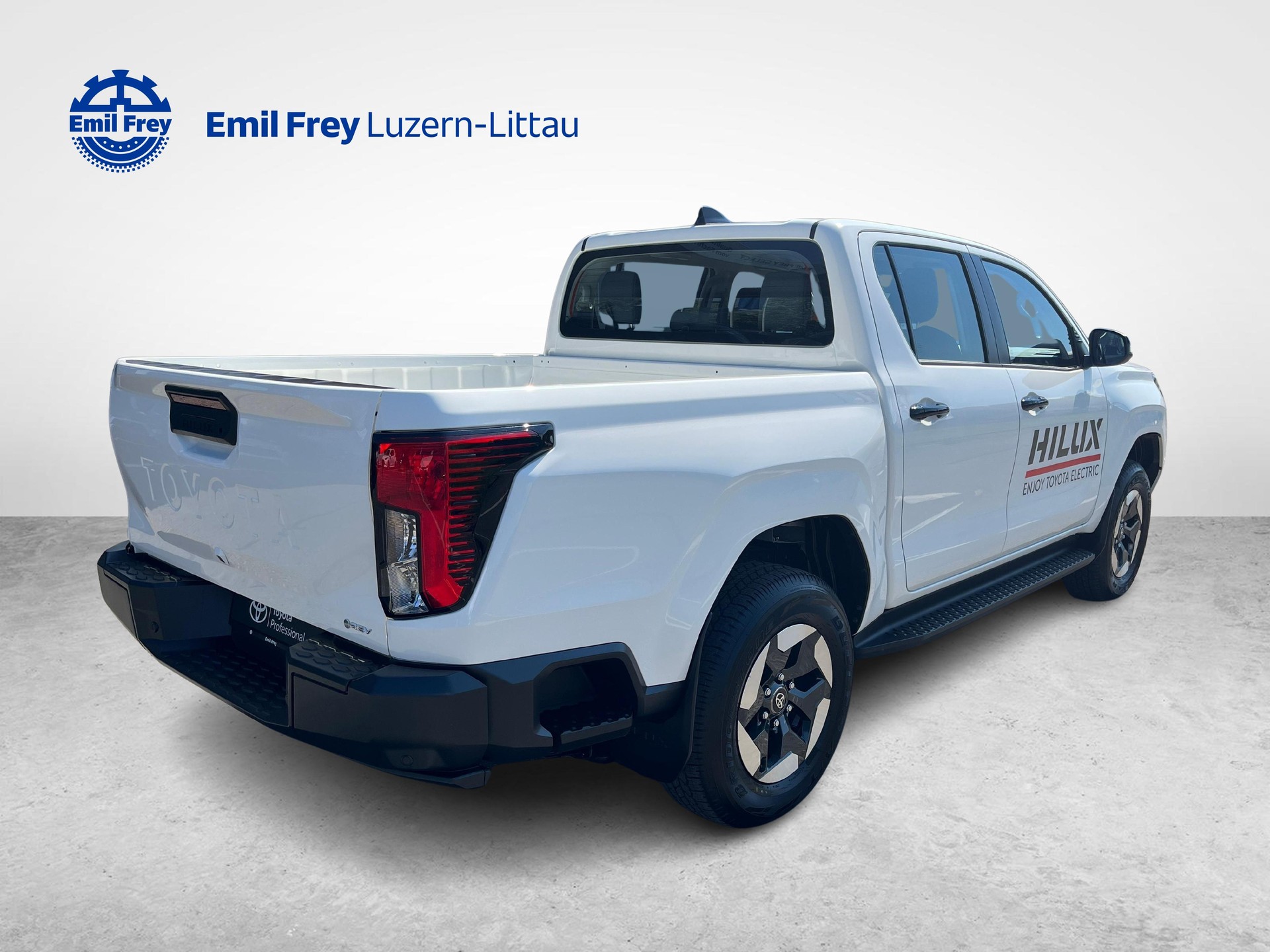 TOYOTA Hilux Double Cab.-Pick-up 59KWh Comfort-image-4