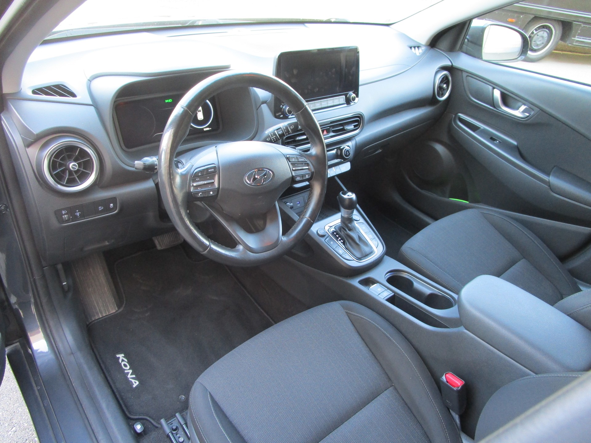HYUNDAI Kona 1.6 T-GDi Amplia 4WD DCT-image-10