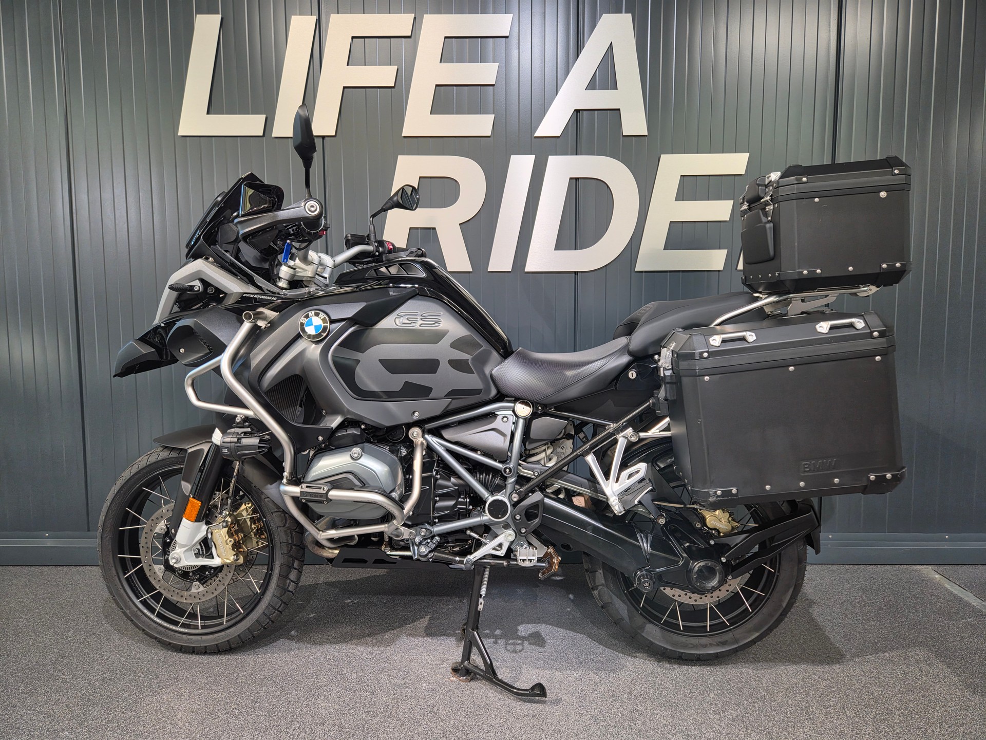 BMW R 1200 GS Adventure ABS-showroom-element-2