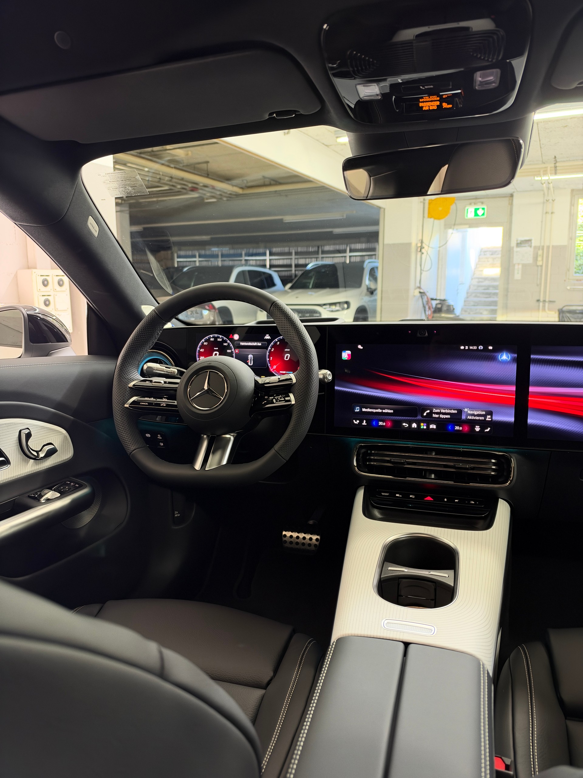 MERCEDES-BENZ CLA Shooting Brake 220 4Matic-image-15