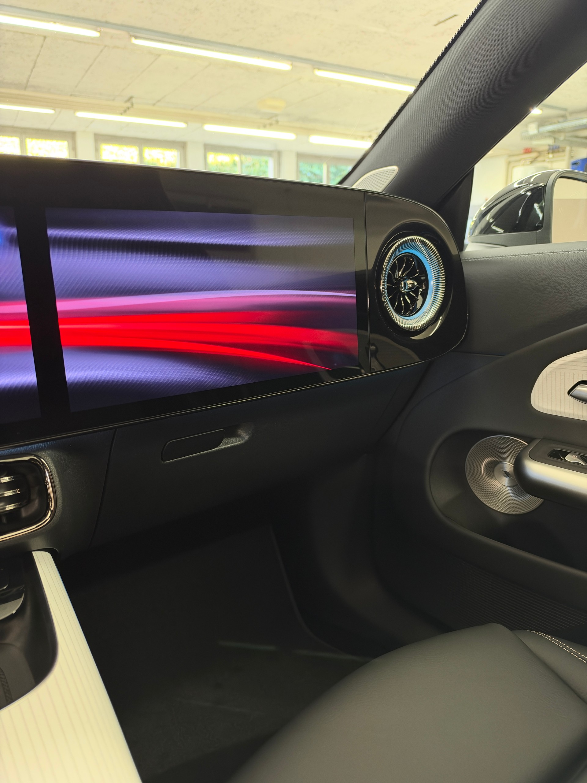 MERCEDES-BENZ CLA Shooting Brake 220 4Matic-image-10