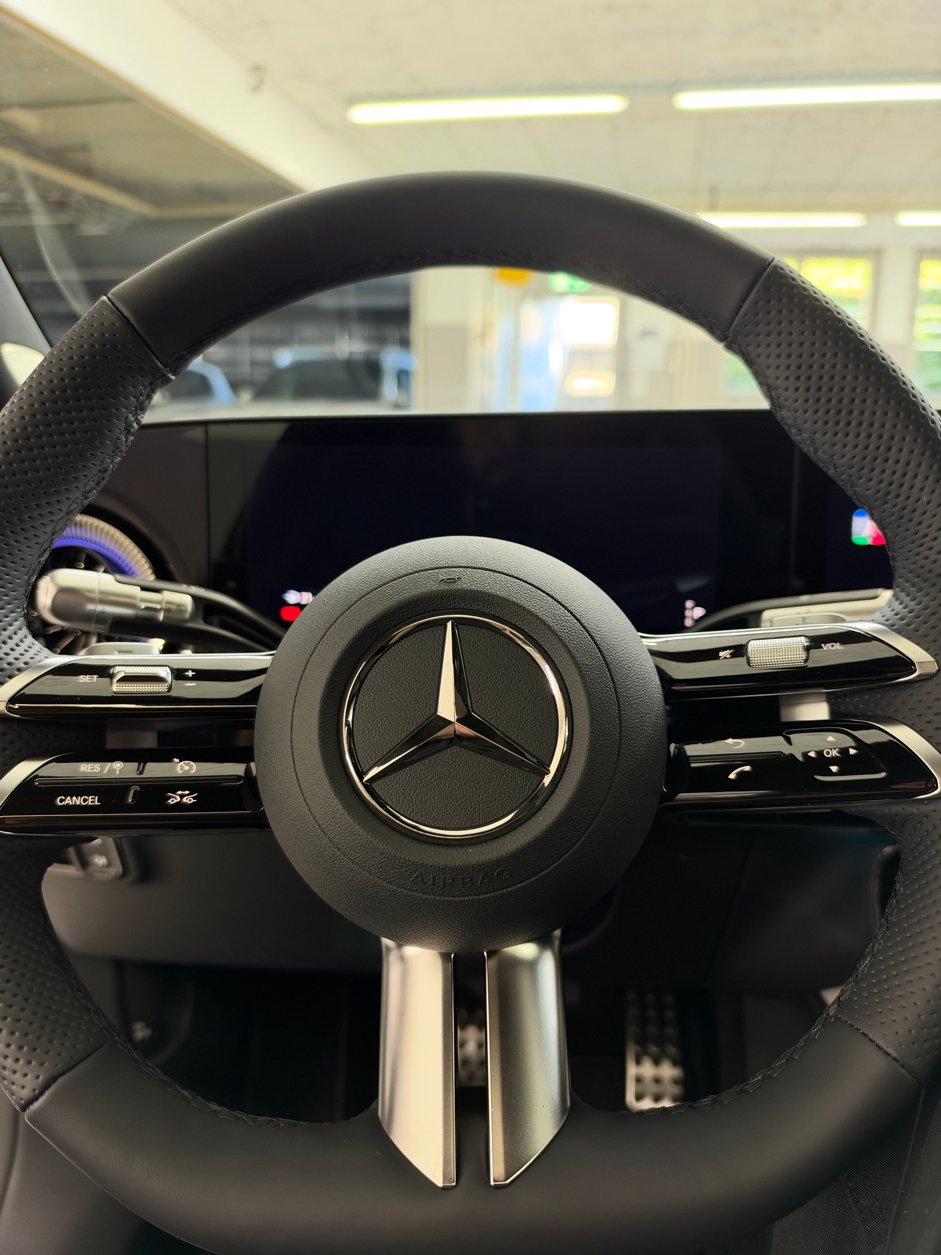 MERCEDES-BENZ CLA Shooting Brake 220 4Matic-image-8