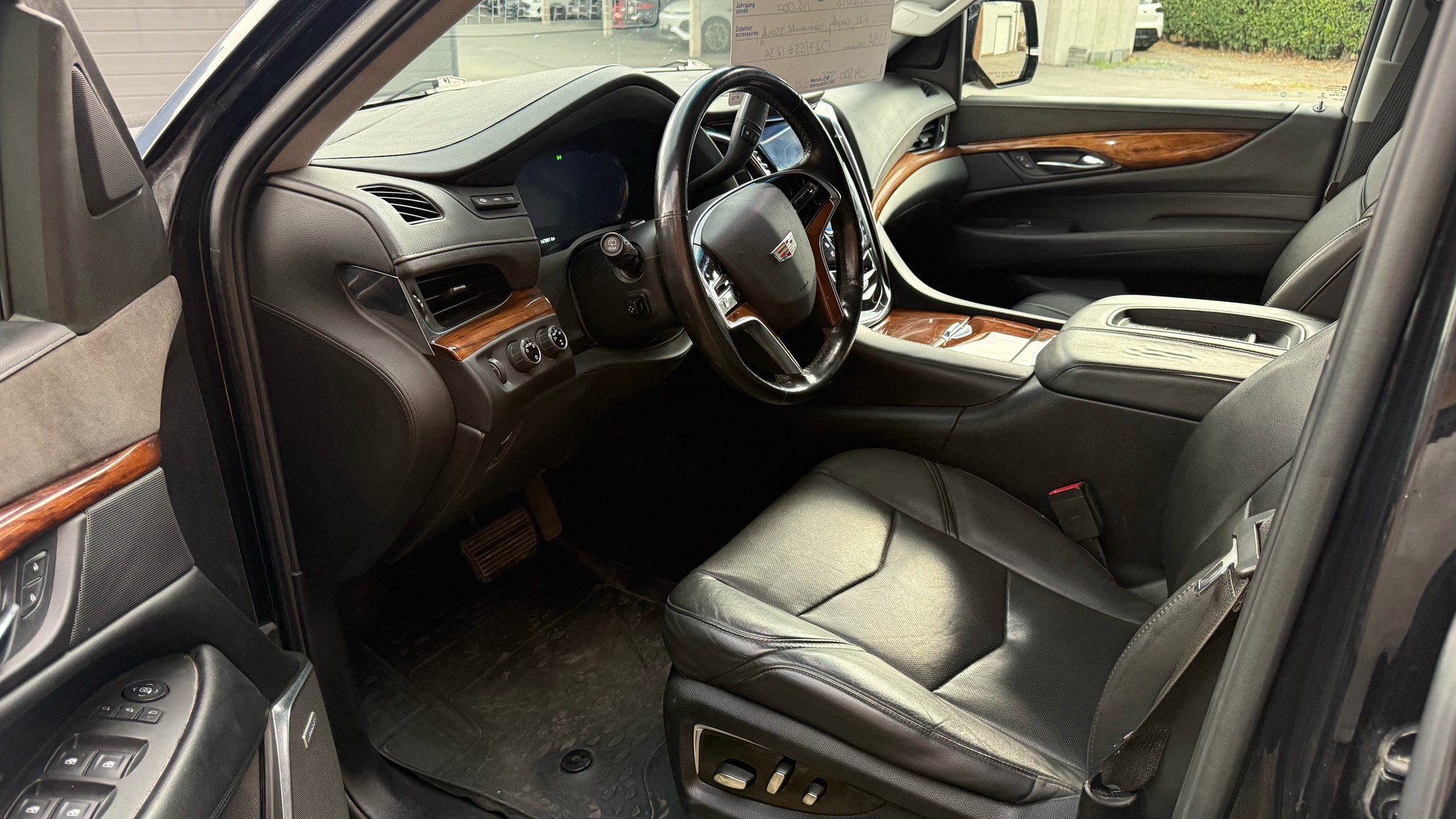 CADILLAC ESCALADE P Black USA version-image-3