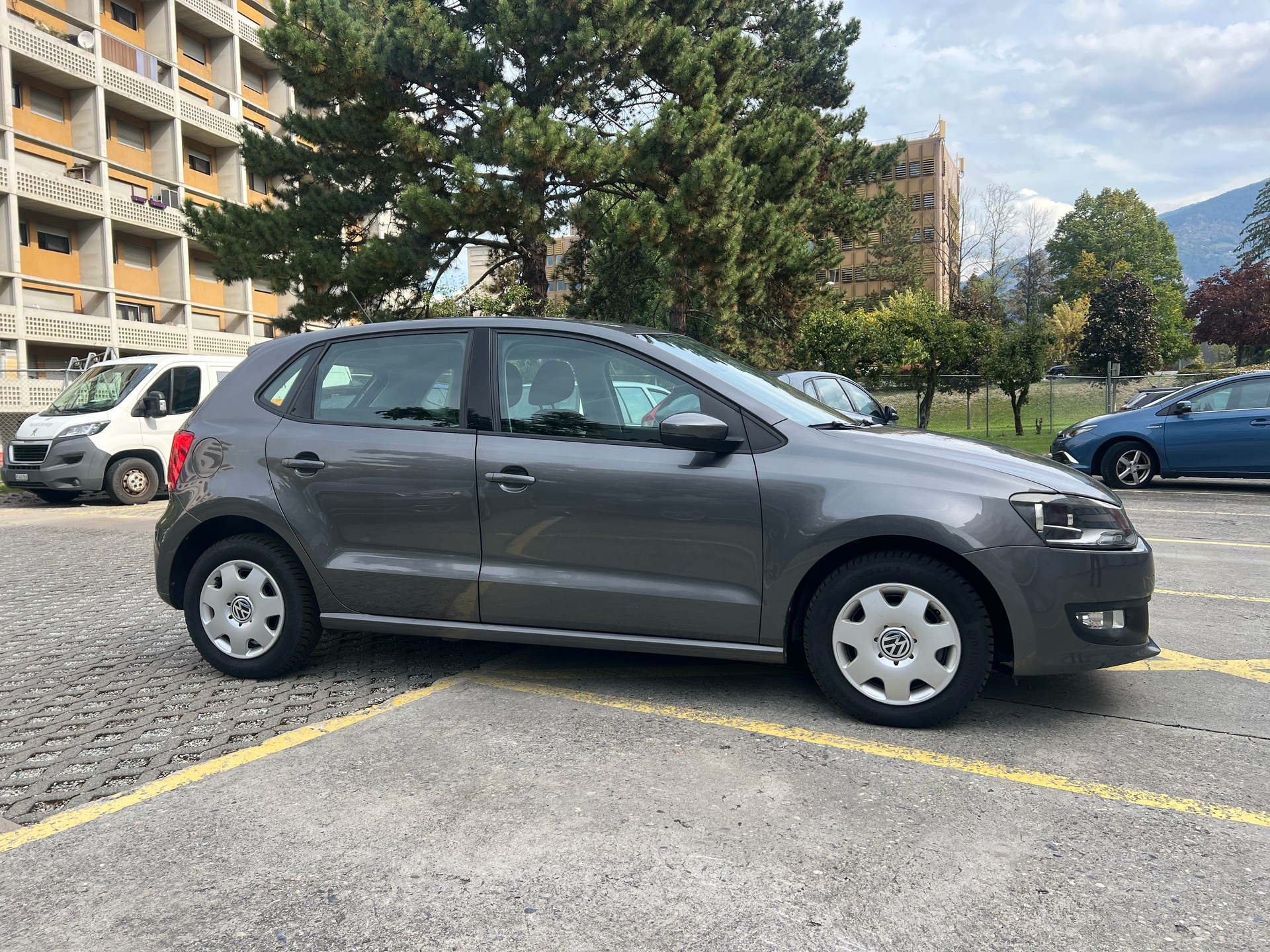 VW WVWZZZ6RZAY025629-image-1