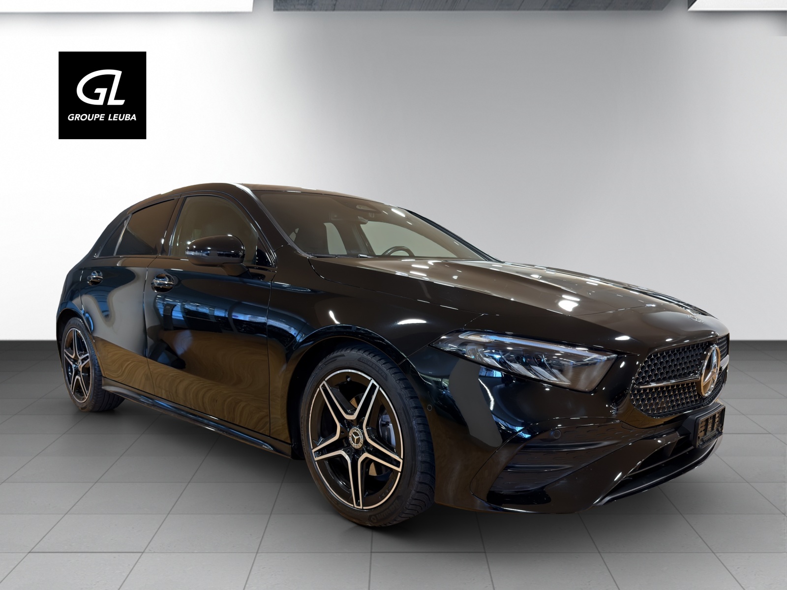 MERCEDES-BENZ A 200 AMG Line 7G-DCT-image-0