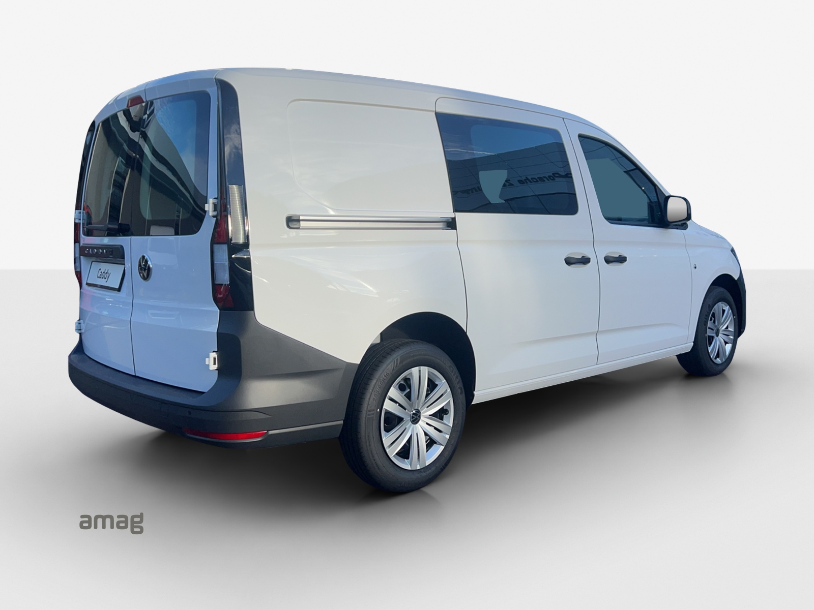 VW Caddy Cargo 1.5TSI Maxi Entry-image-4