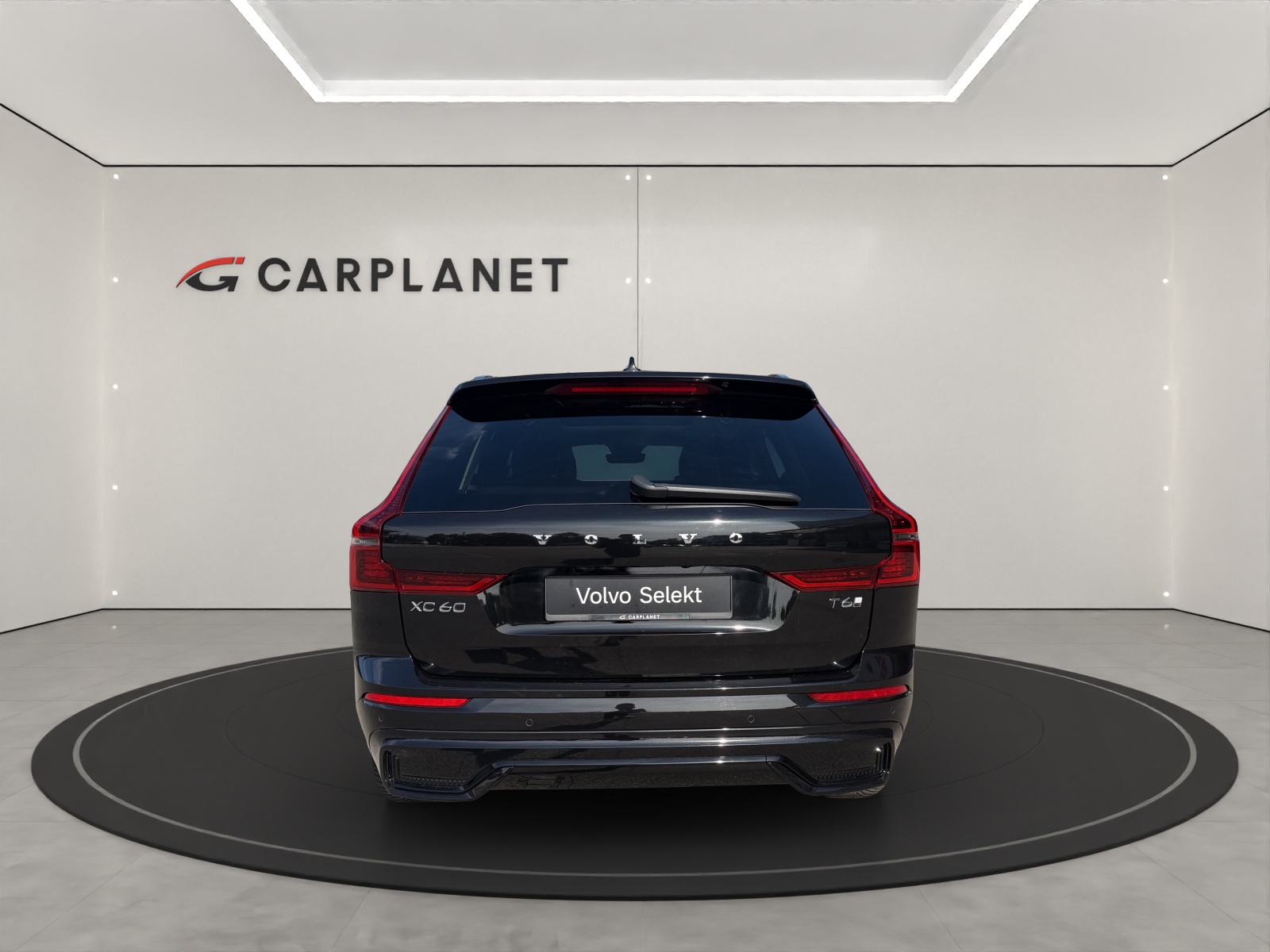 VOLVO XC60 2.0 T6 TE Plus Dark eAWD-image-4
