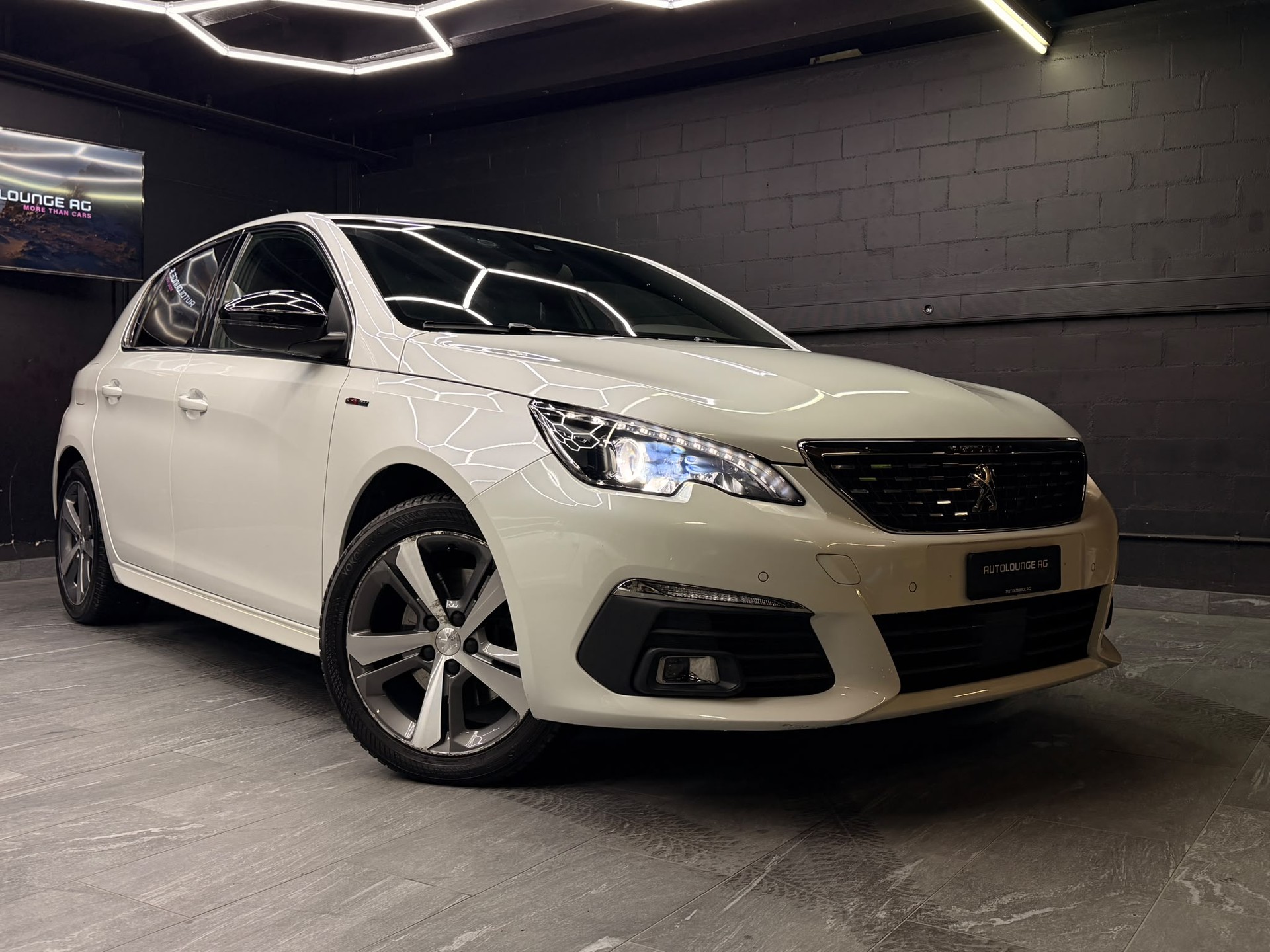 PEUGEOT 308 2.0 BlueHDI GT Line-image-0