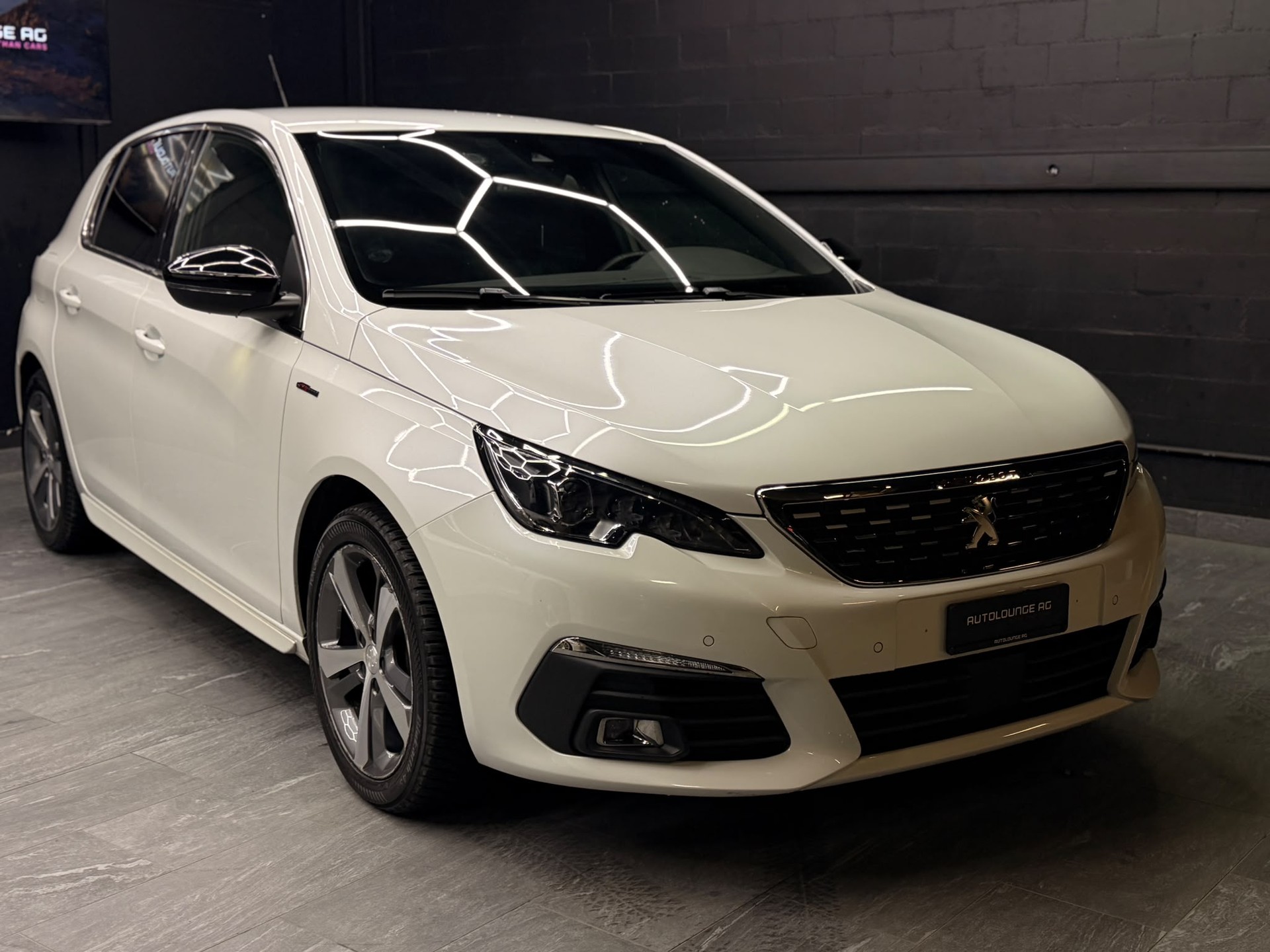 PEUGEOT 308 2.0 BlueHDI GT Line-image-2