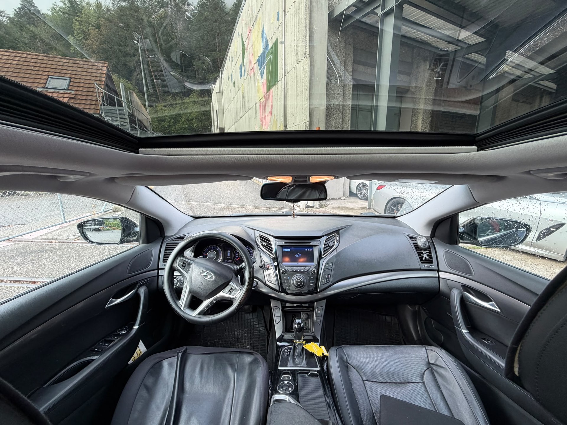 HYUNDAI i40 Wagon 1.7 CRDI Premium Automatic-image-16