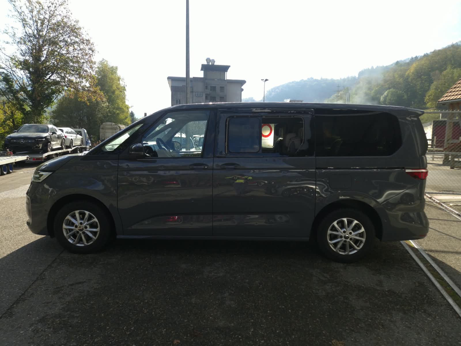 VW Multivan 2.0 TDI Life DSG Lang-image-8