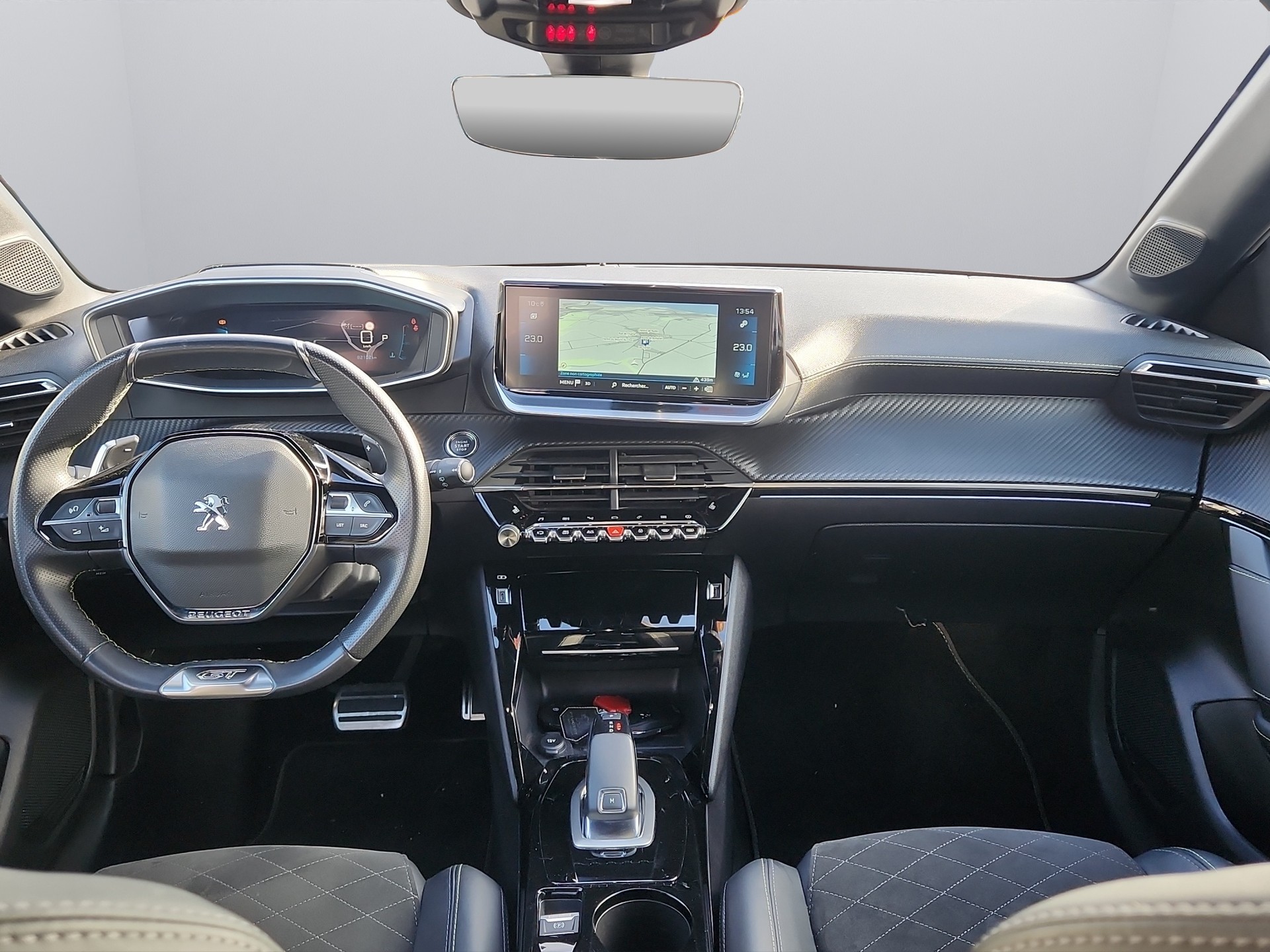 PEUGEOT 208 1.2 PureTech GT EAT8-image-10