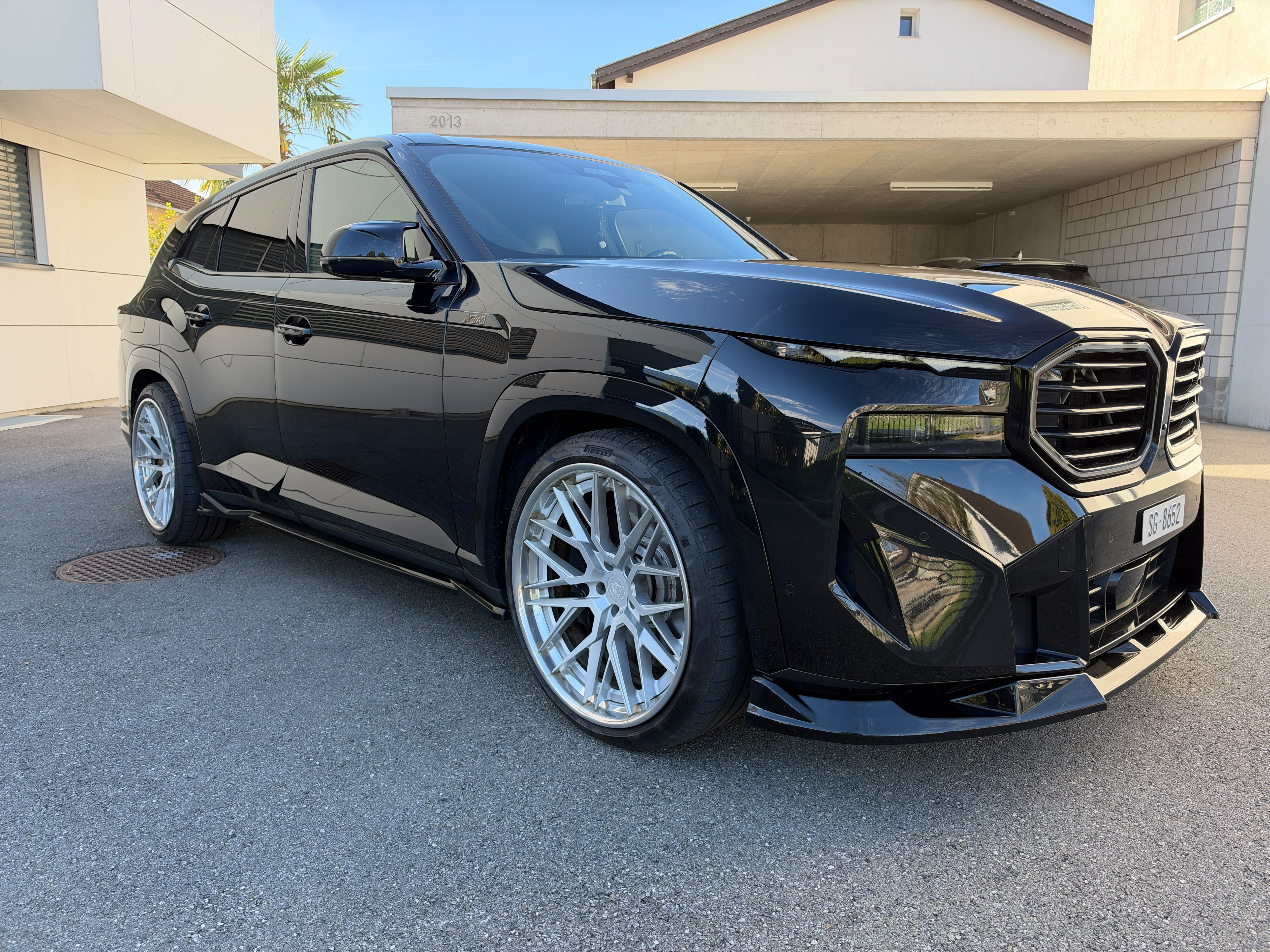 Car photo
