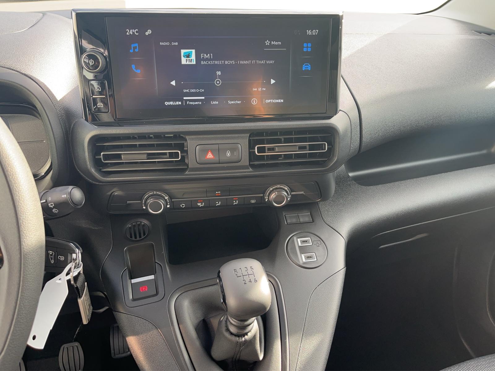 TOYOTA Proace City Verso L1 1.2 110 Comfort-image-8