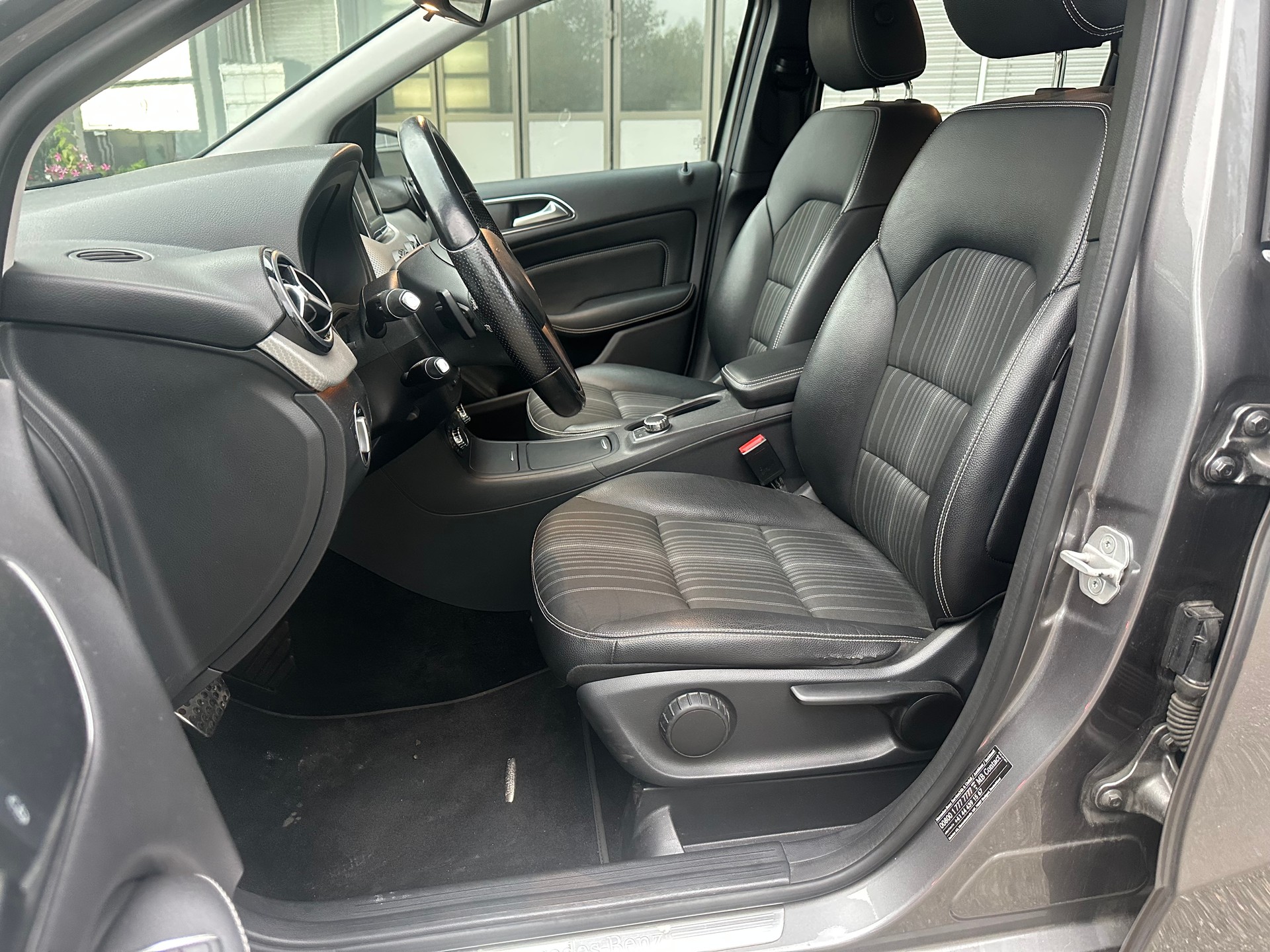 MERCEDES-BENZ CDI-image-10